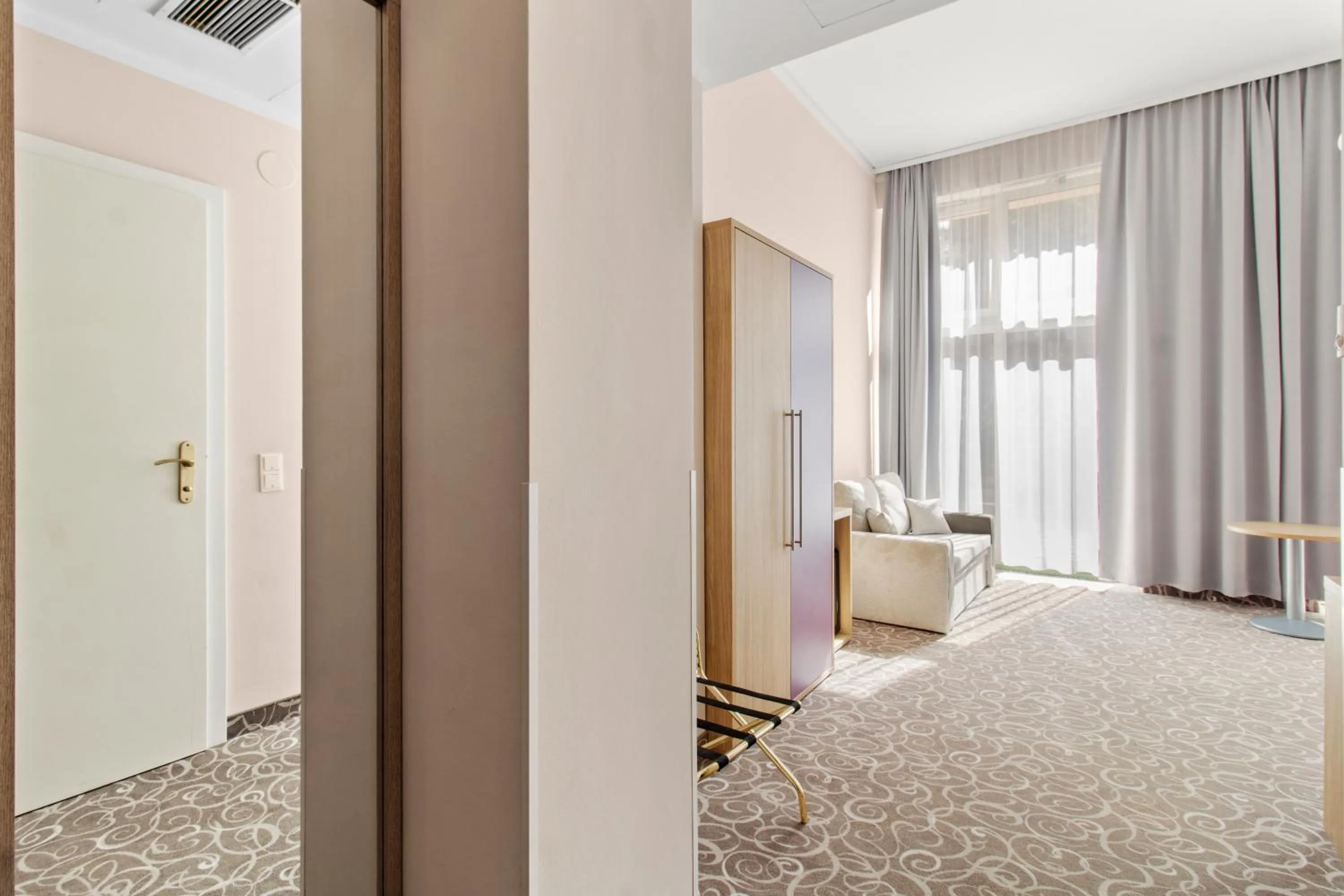 Bed in Schild Rooms - Self Check-in - Nature and Wine Area Vienna