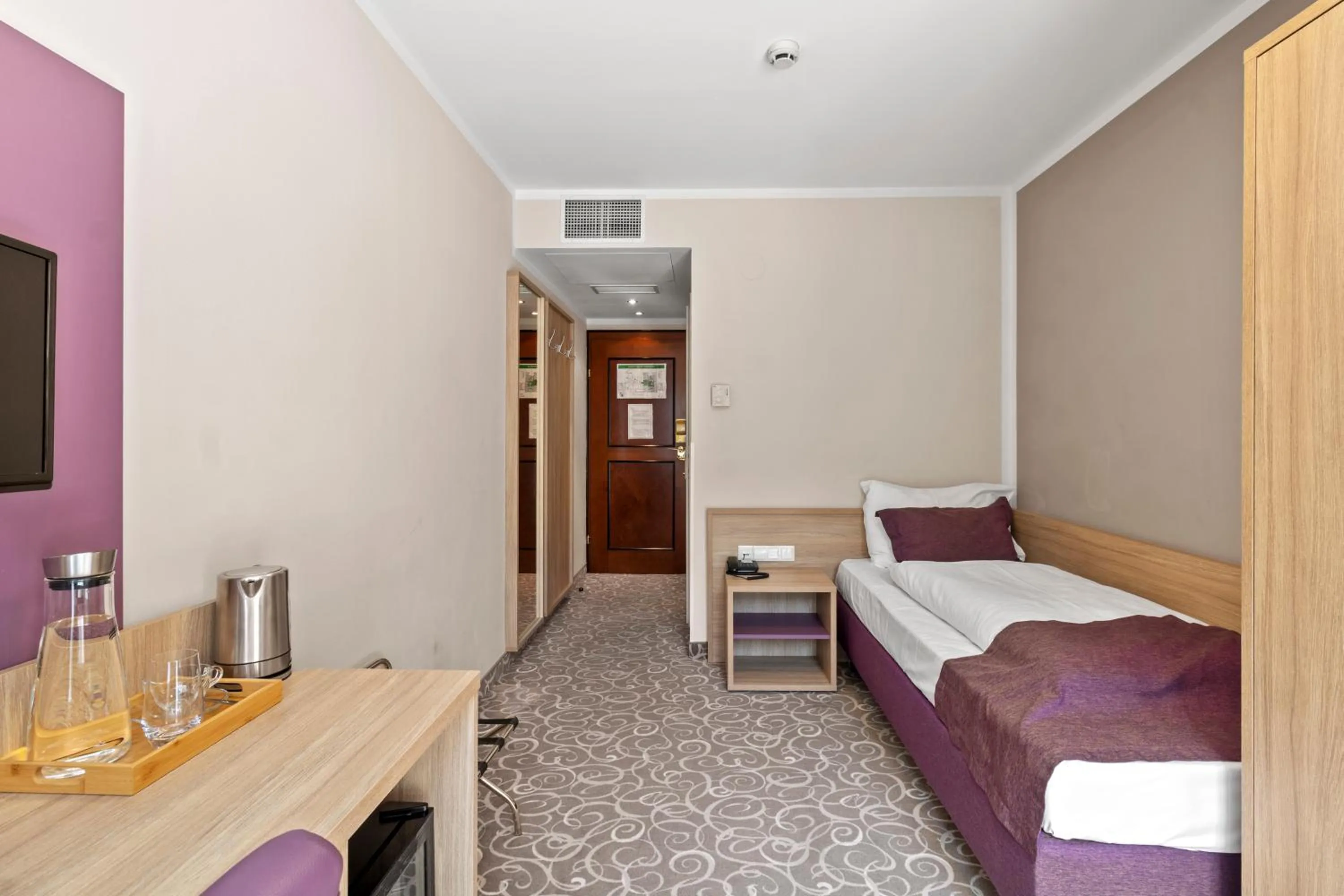 Bed in Schild Rooms - Self Check-in - Nature and Wine Area Vienna