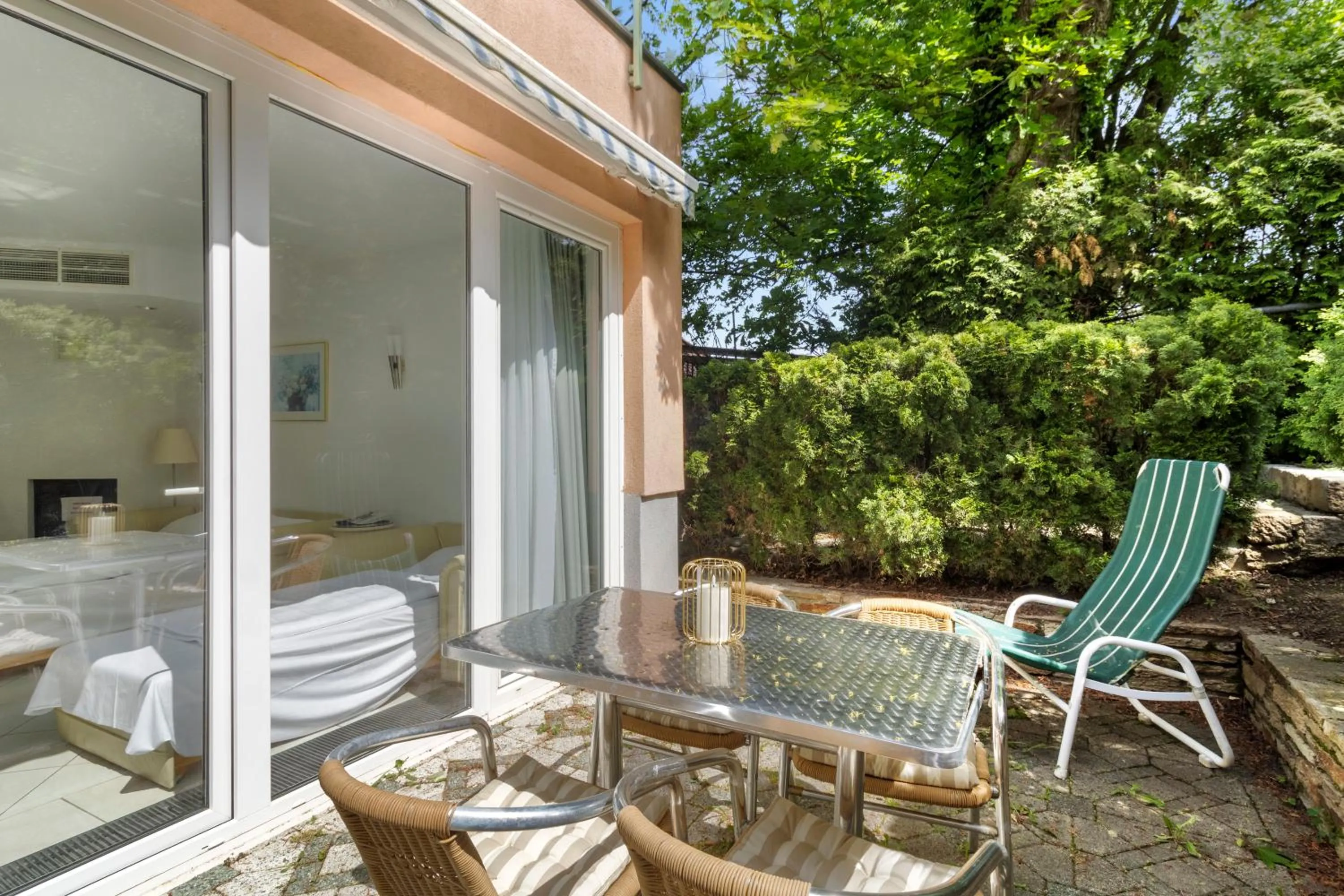 Two-Bedroom Apartment in Hotel Schild