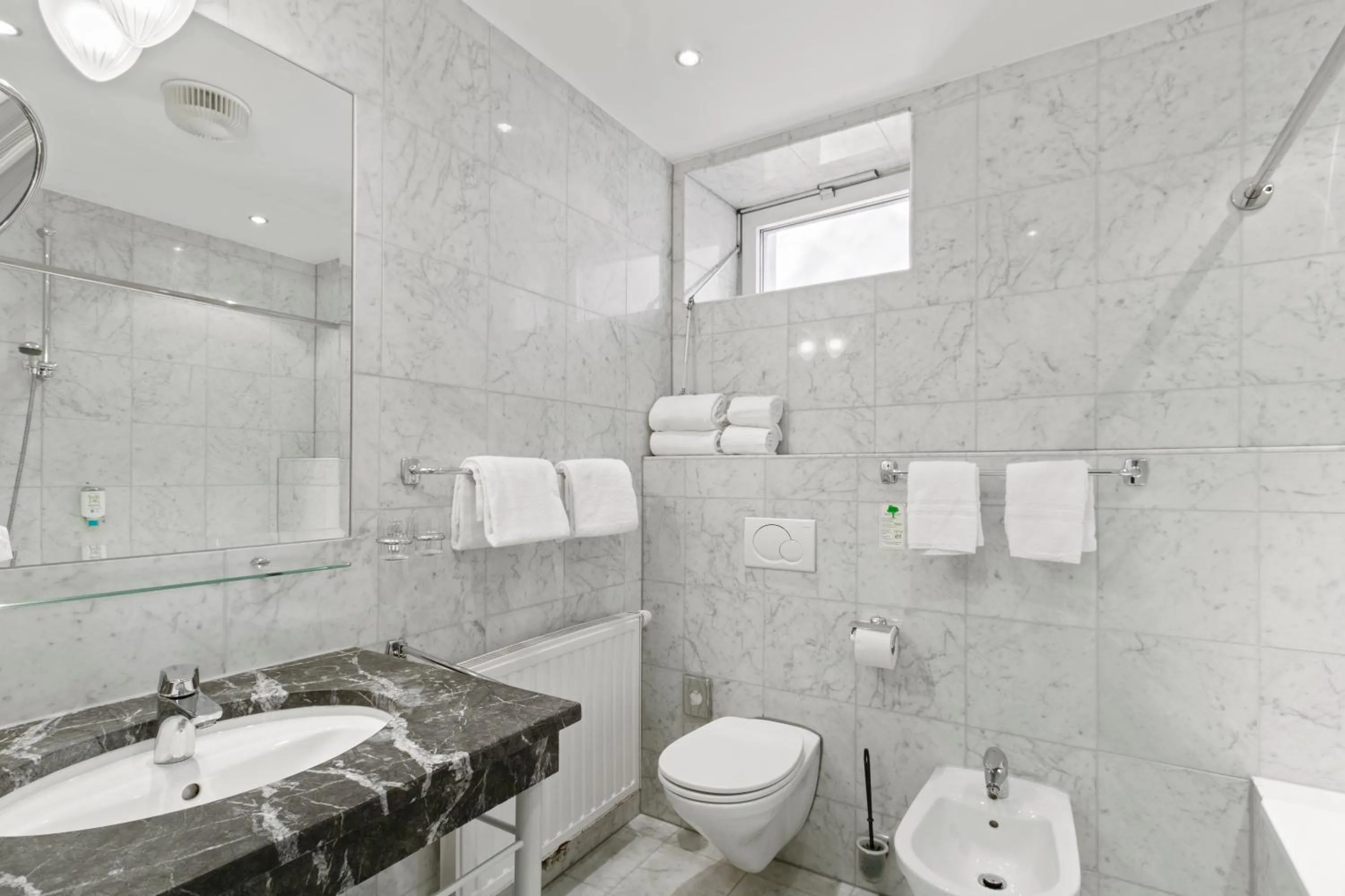 Schild Rooms - Self Check-in - Nature and Wine Area Vienna