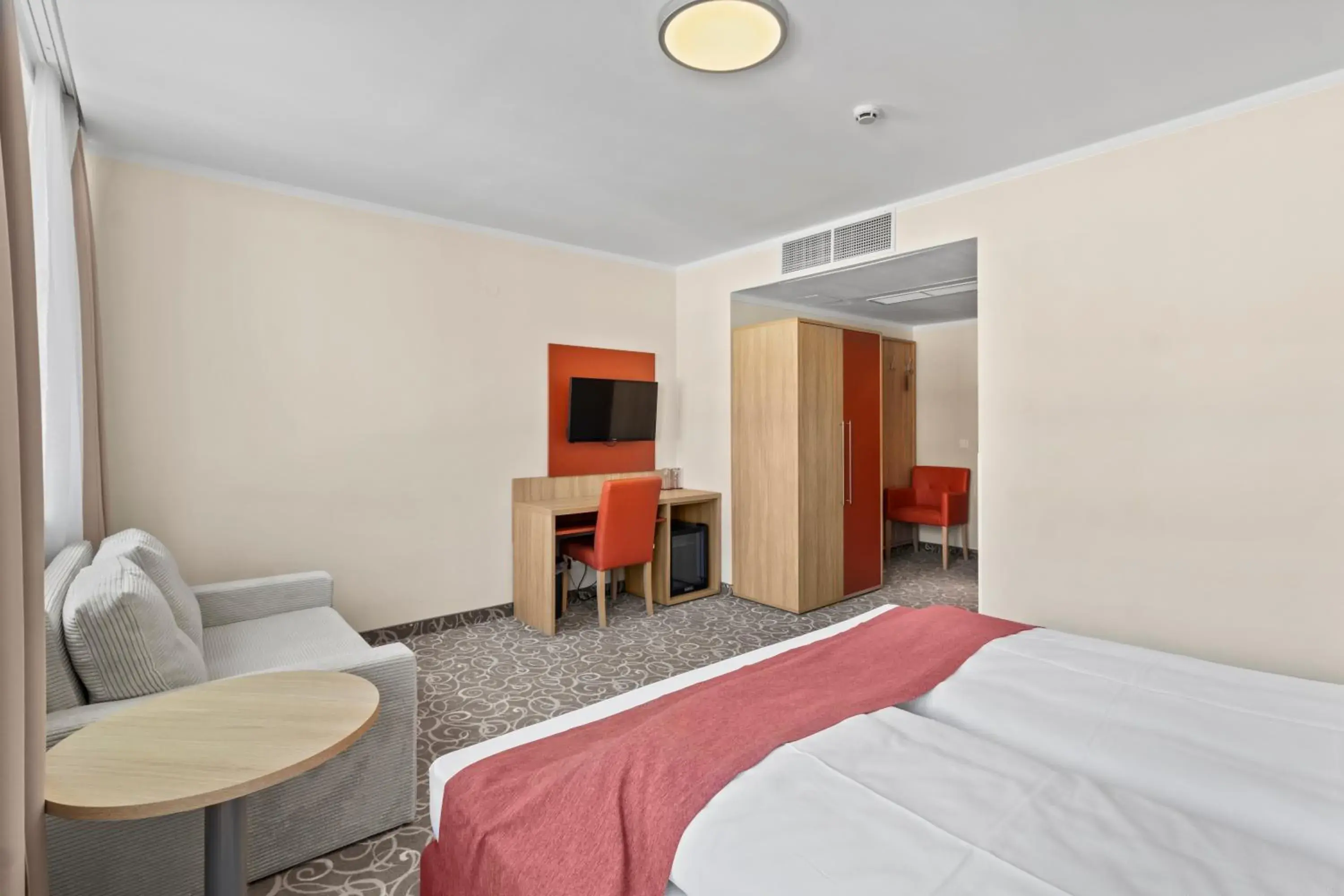 Family Room in Schild Rooms - Self Check-in - Nature and Wine Area Vienna Family Room in Schild Rooms - Self Check-in - Nature and Wine Area Vienna