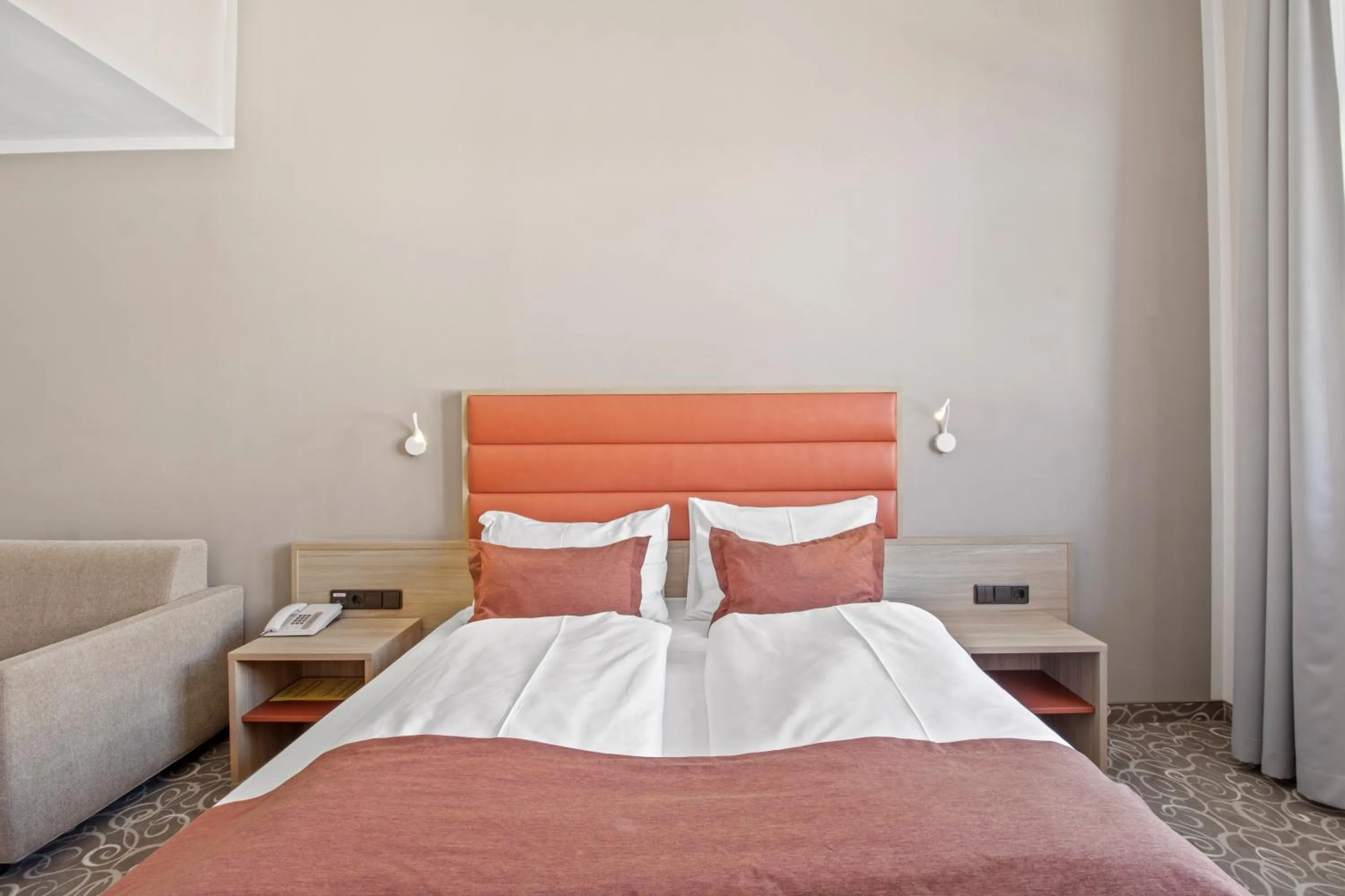 Bed in Schild Rooms - Self Check-in - Nature and Wine Area Vienna