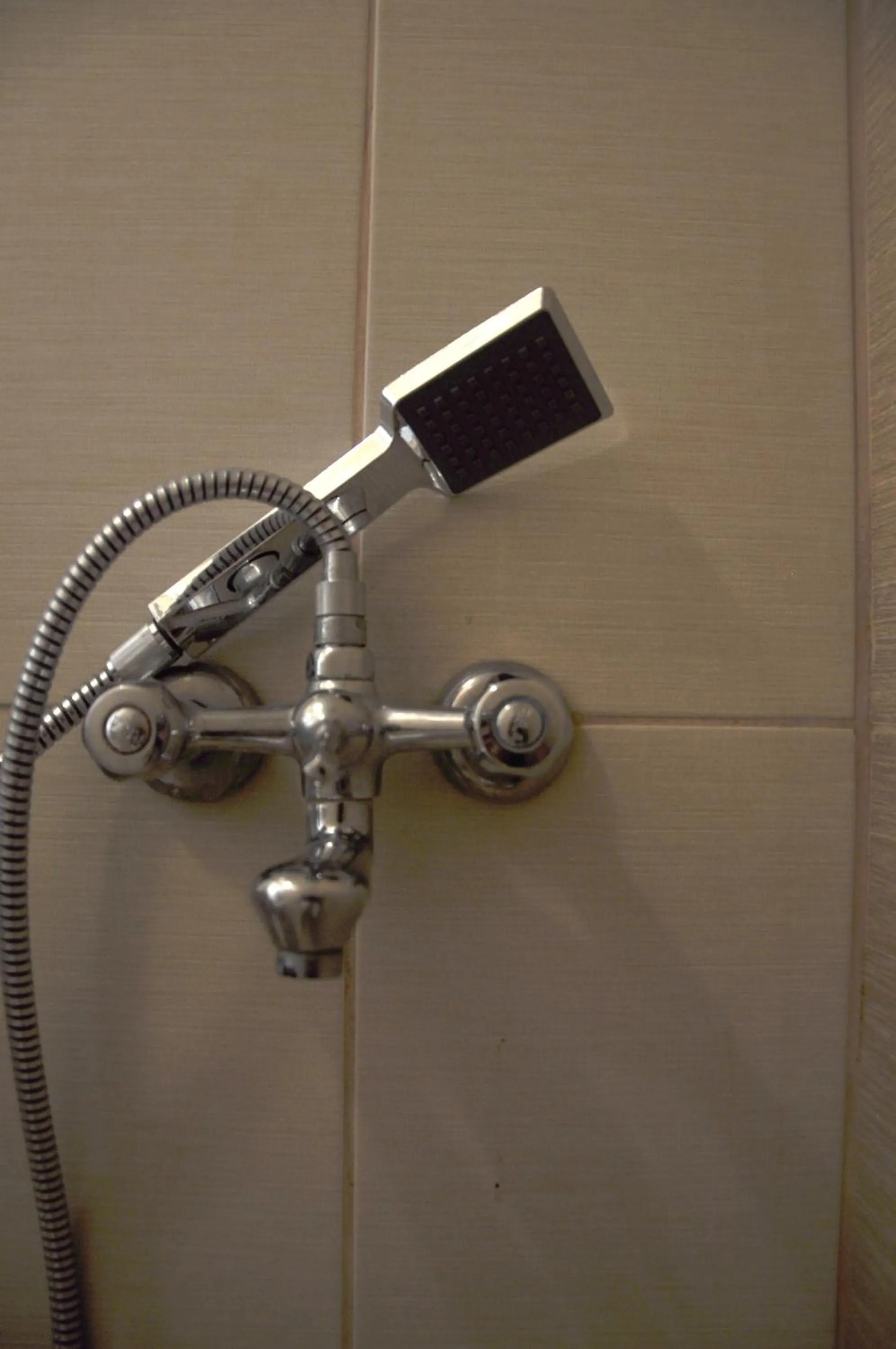 Shower in Otel Sınal