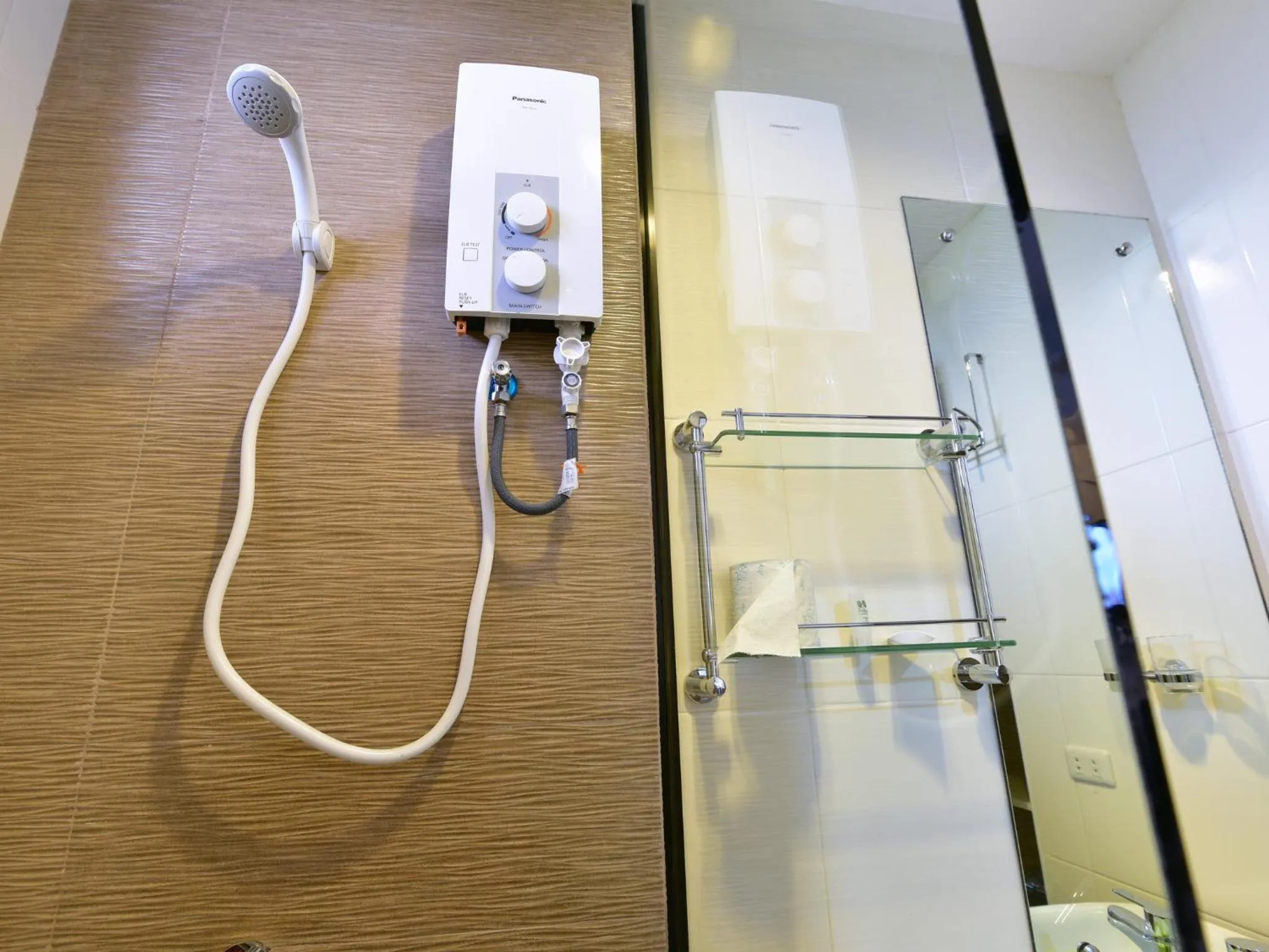 Bathroom in Anahaw Apartments Whitebeach