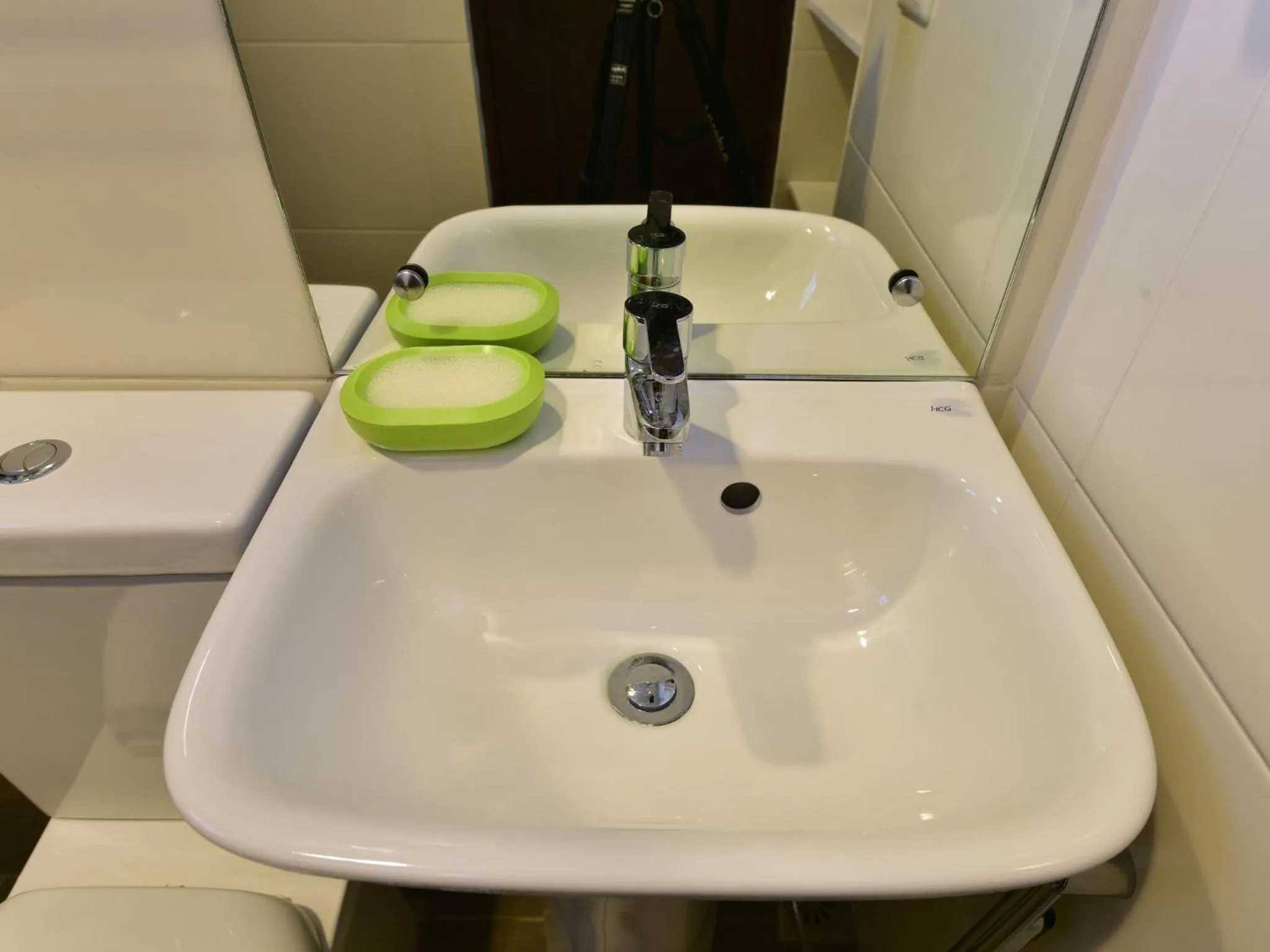 Bathroom in Anahaw Apartments Whitebeach