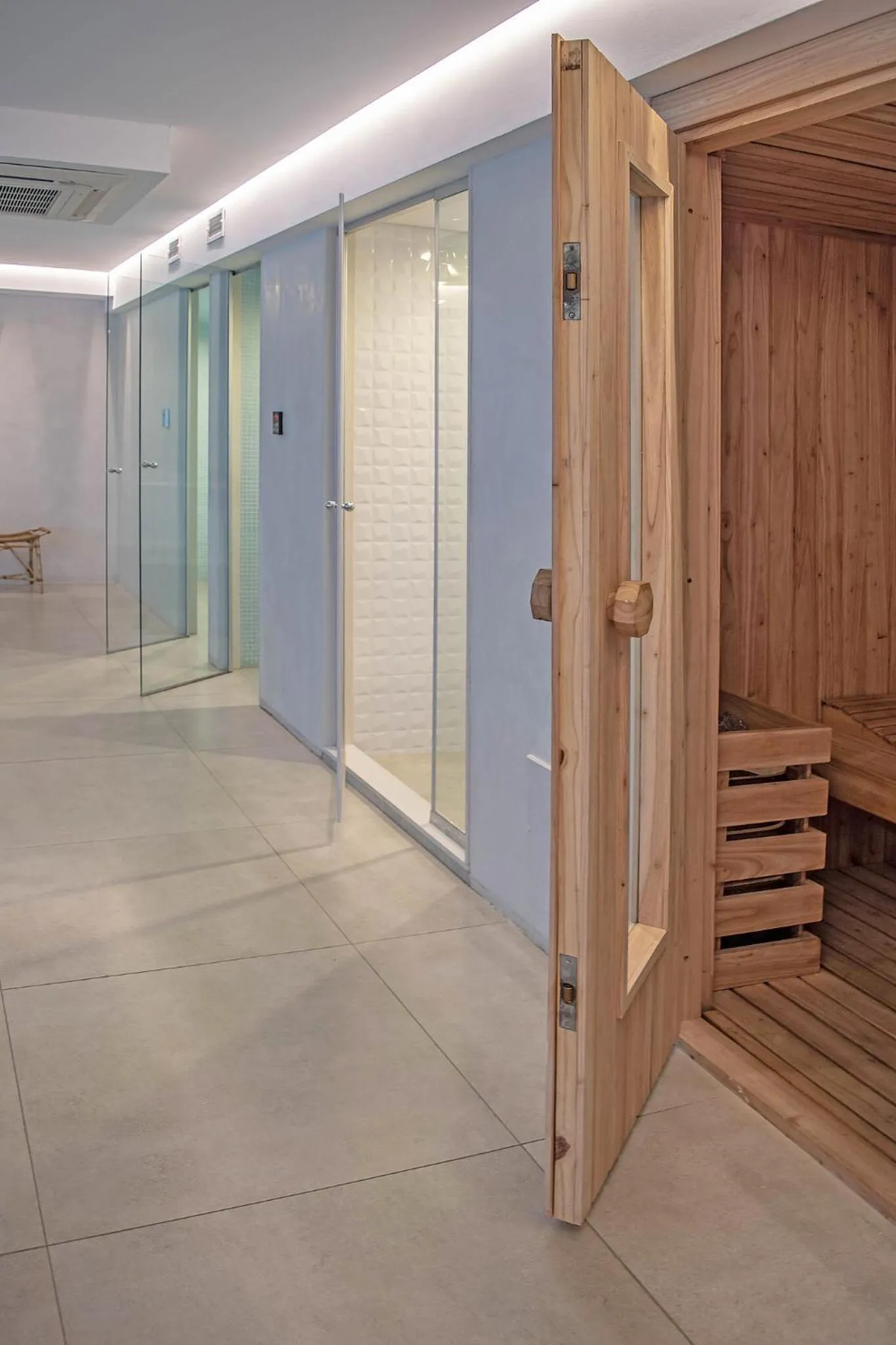 Sauna in Carilo Hills by bund