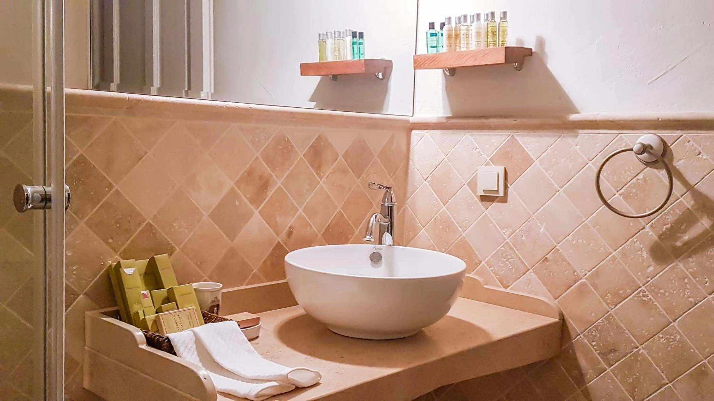 Bathroom in Rebetiko Hotel