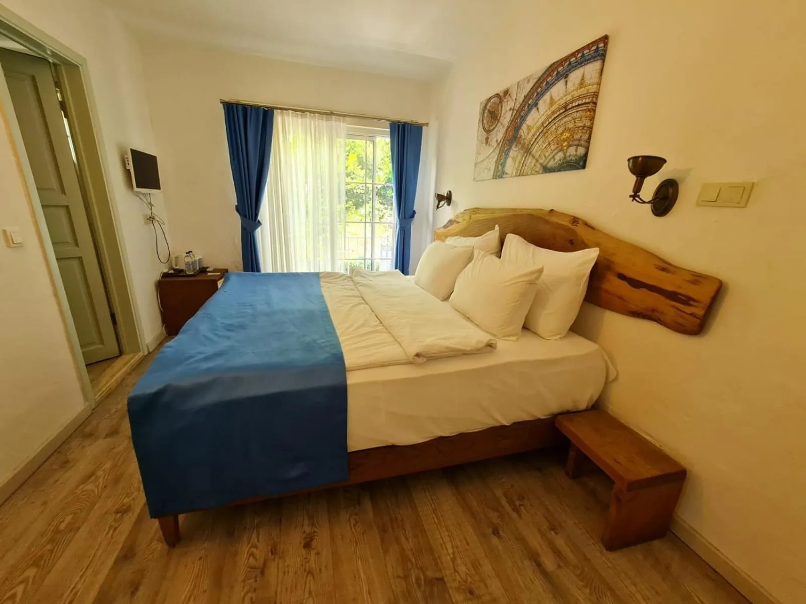 Photo of the whole room, Bed in Rebetiko Hotel