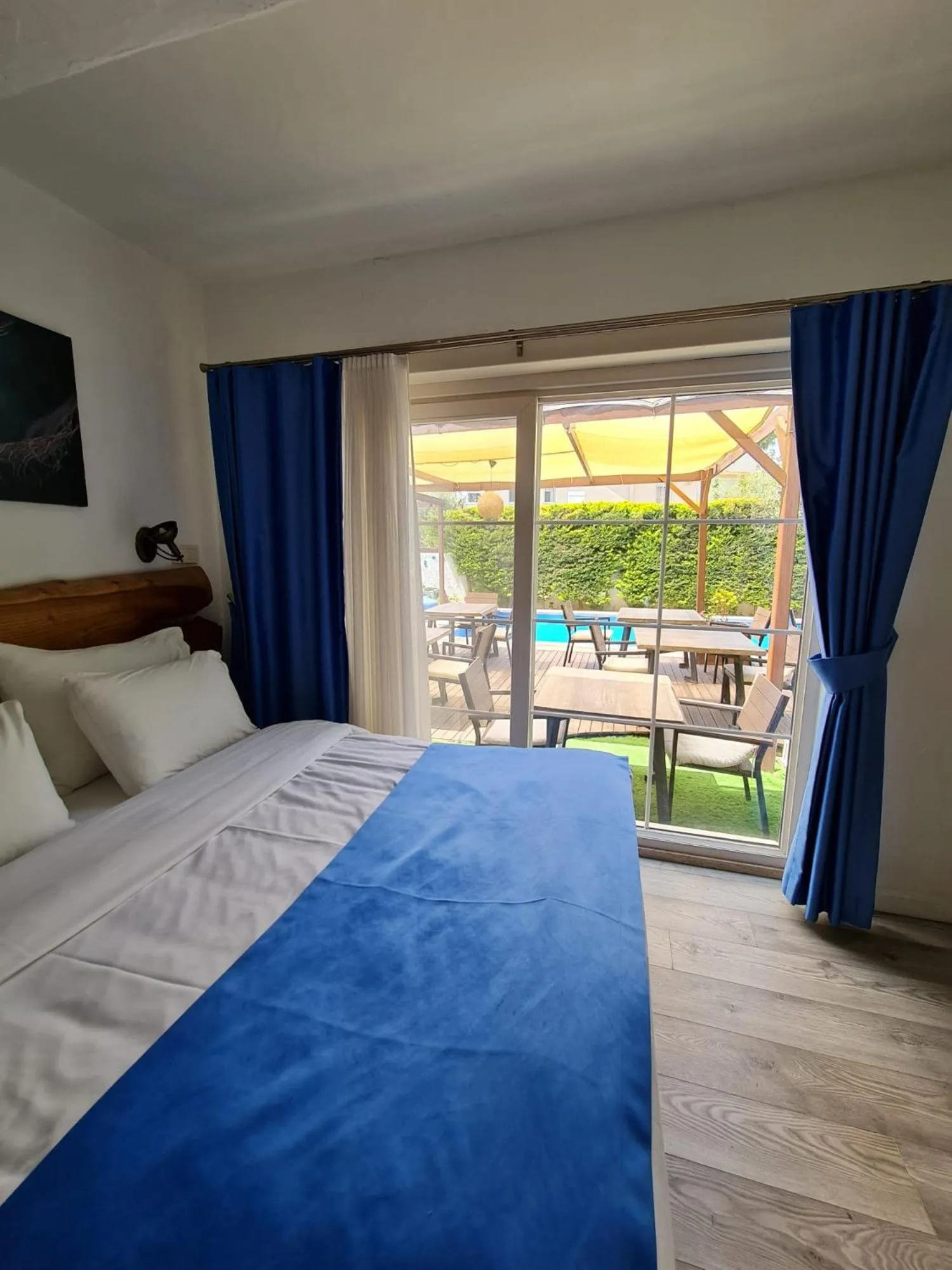 Photo of the whole room, Bed in Rebetiko Hotel