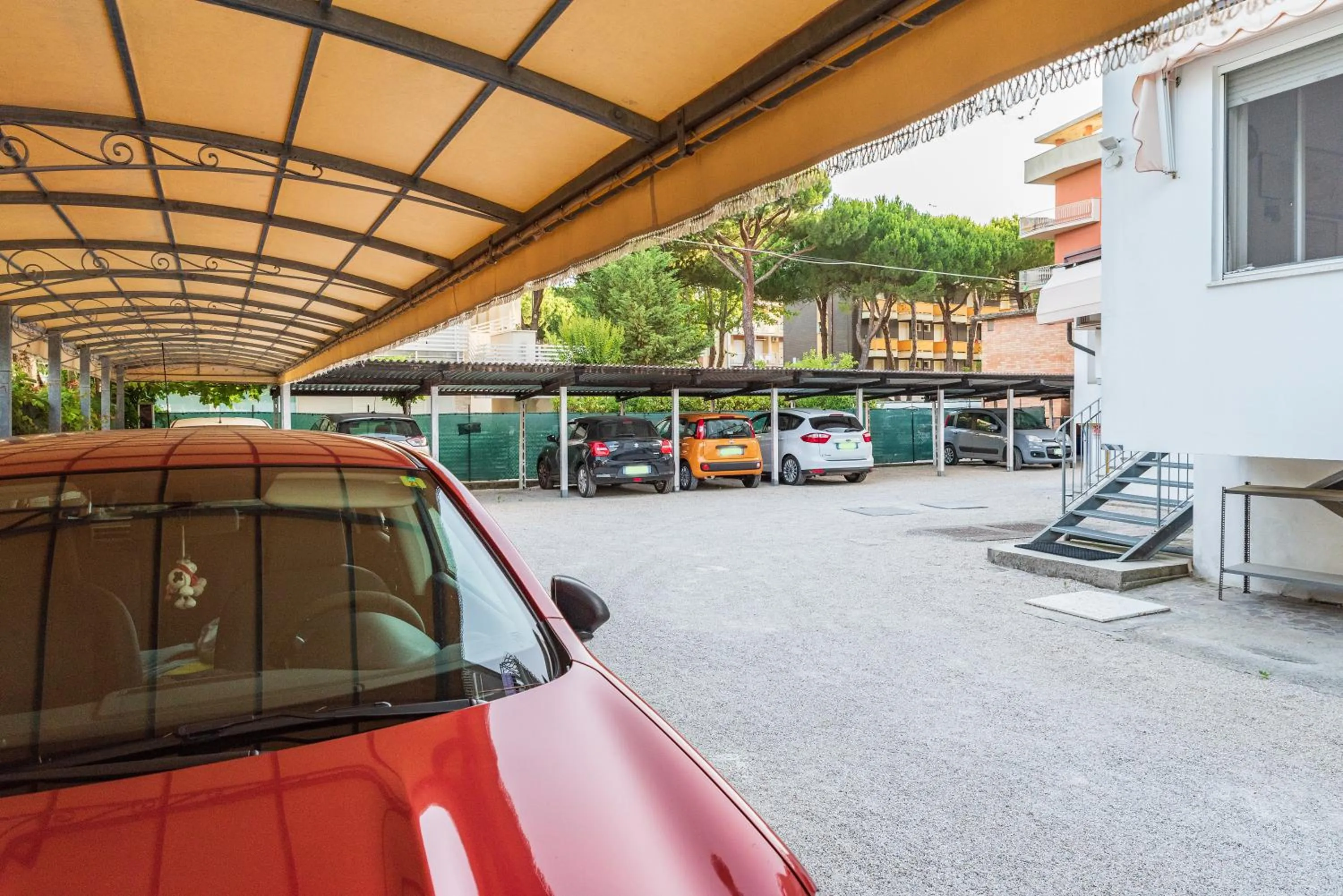 Parking in Hotel Escorial