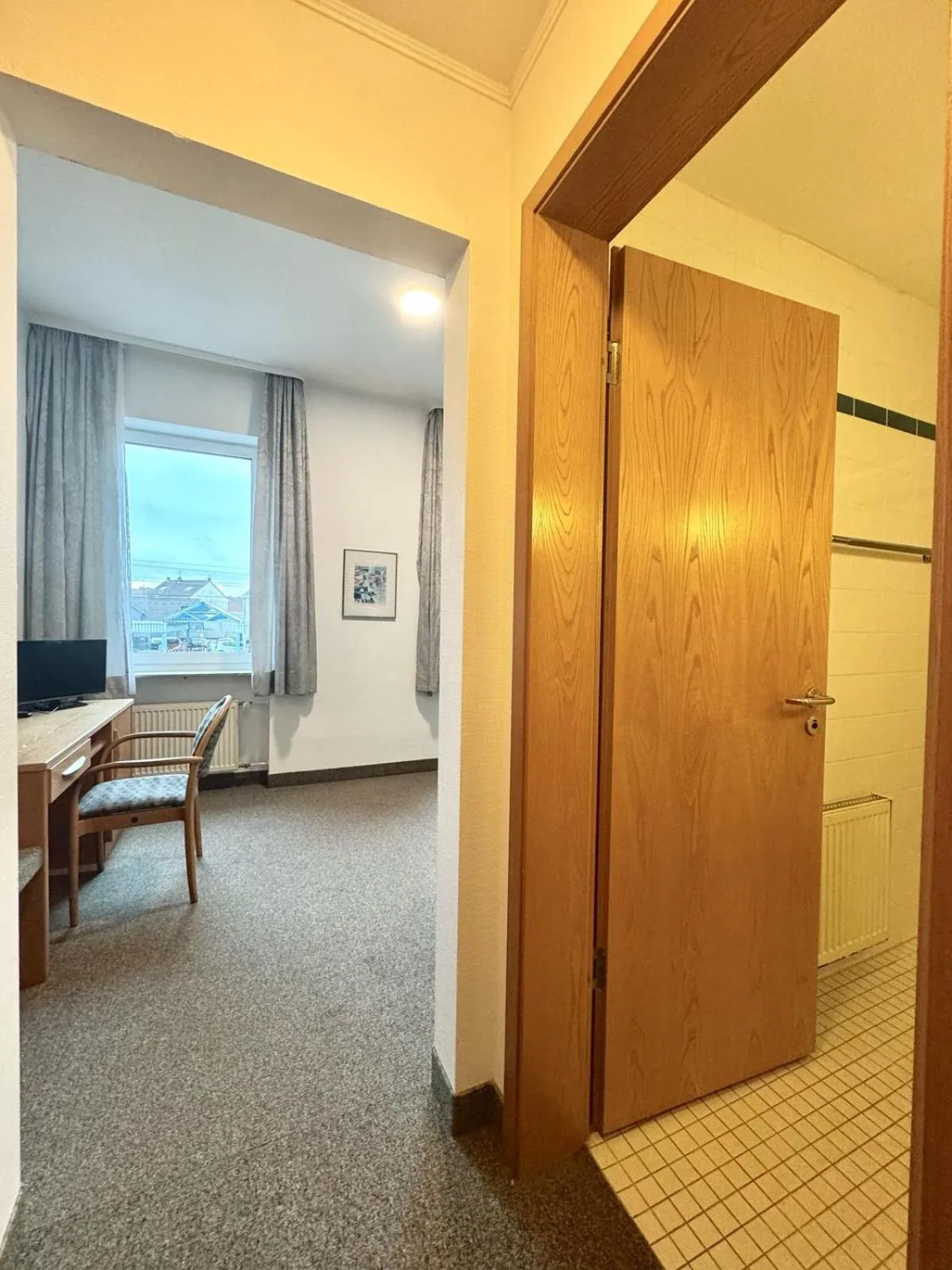 TV and multimedia in AR Airport Hotel Rüsselsheim