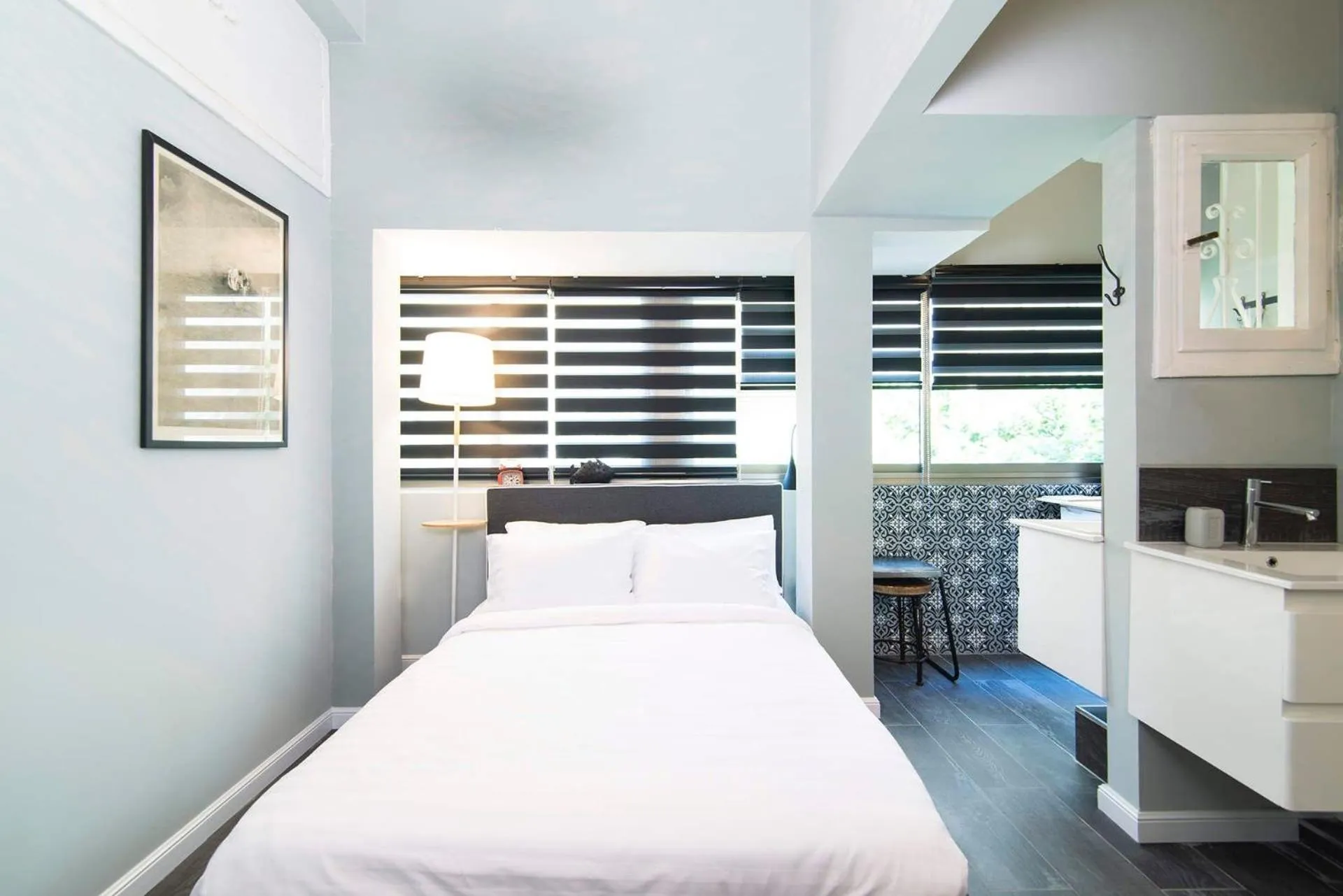 Bed in Raphael City Nest