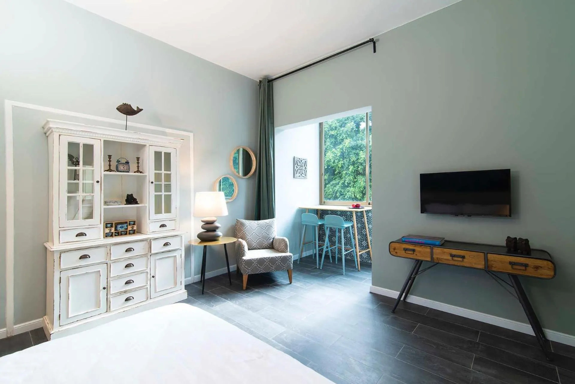 Bed in Raphael City Nest