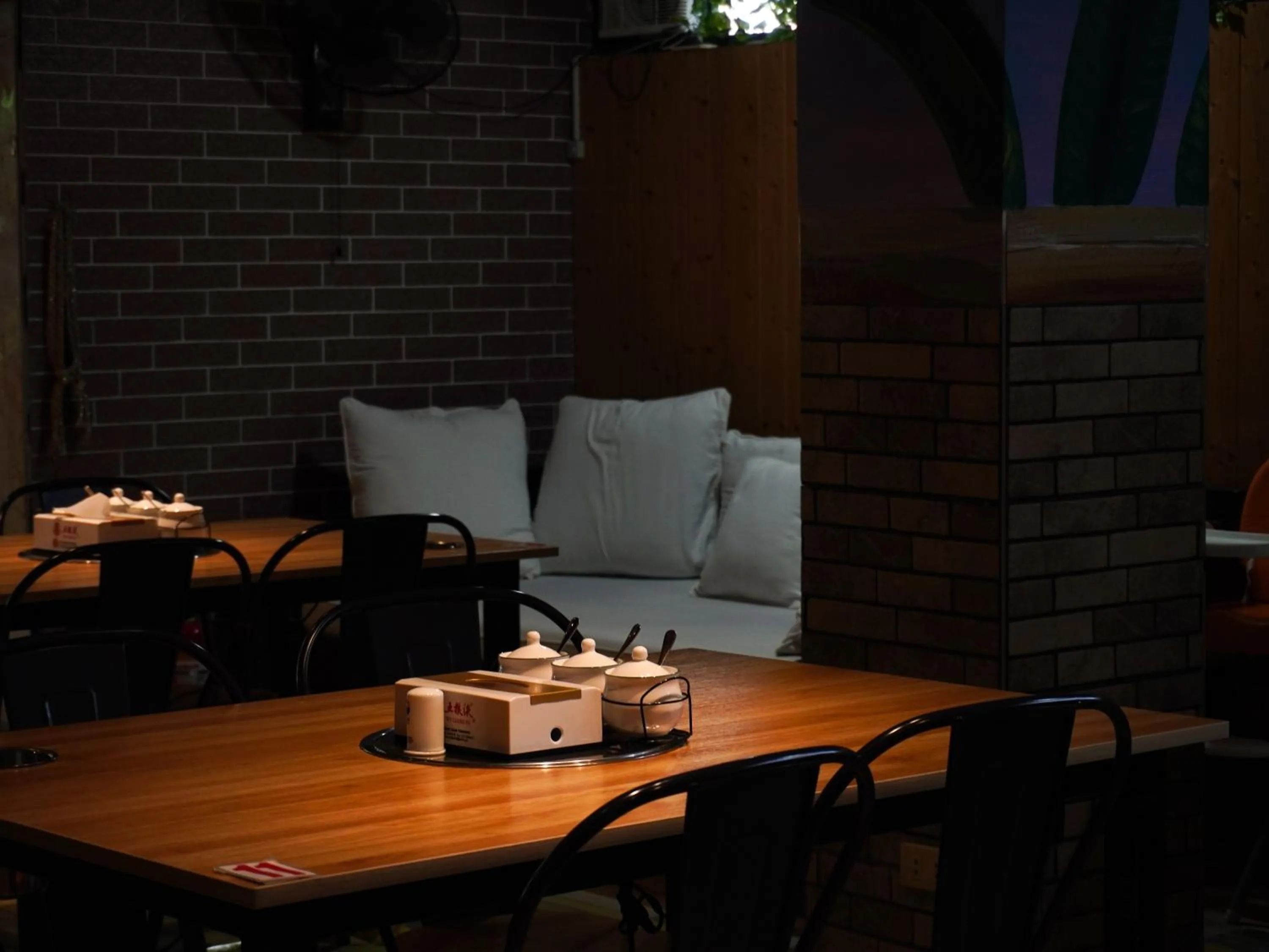 Restaurant/places to eat in Boracay Paradise Hotel