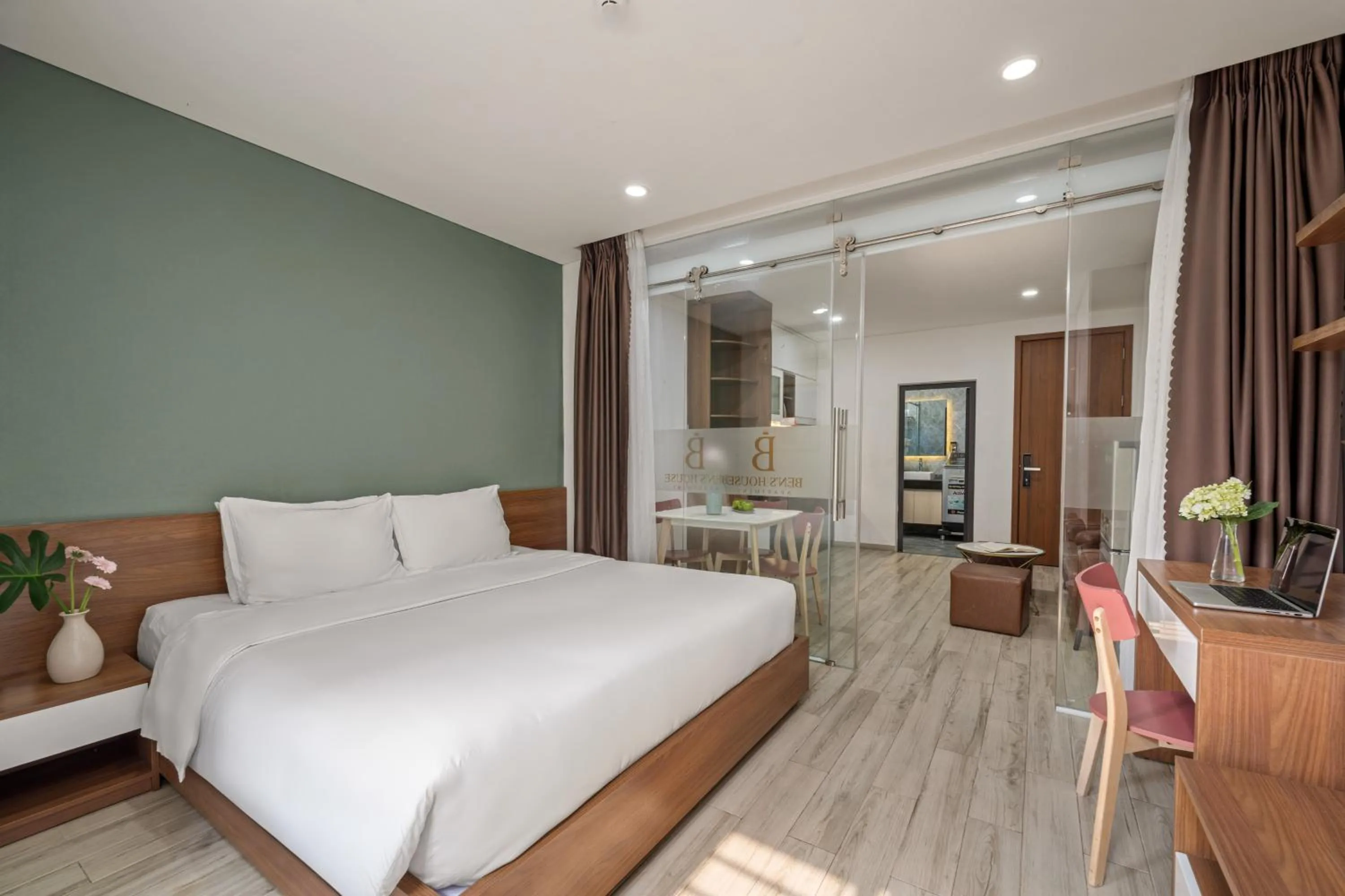 Bedroom, Bed in Ben's House Boutique