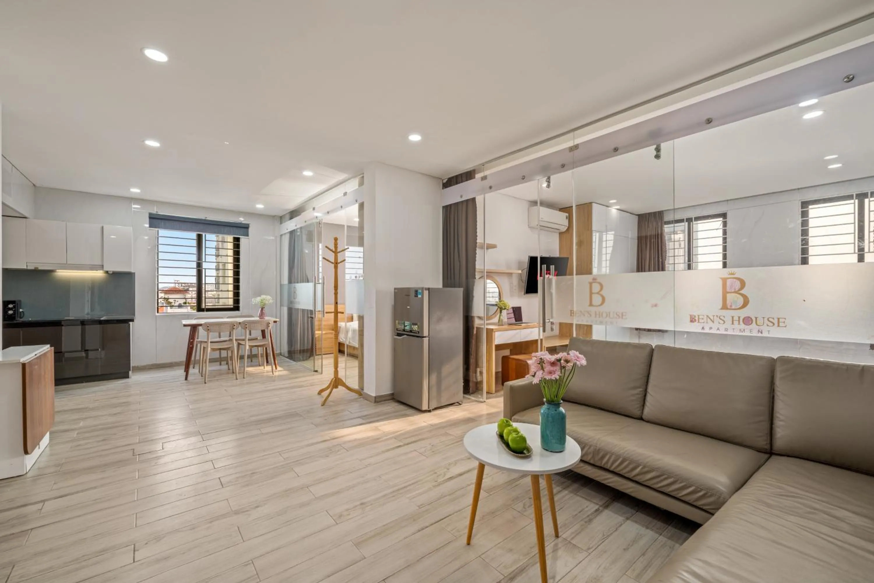 TV and multimedia in Ben's House Boutique