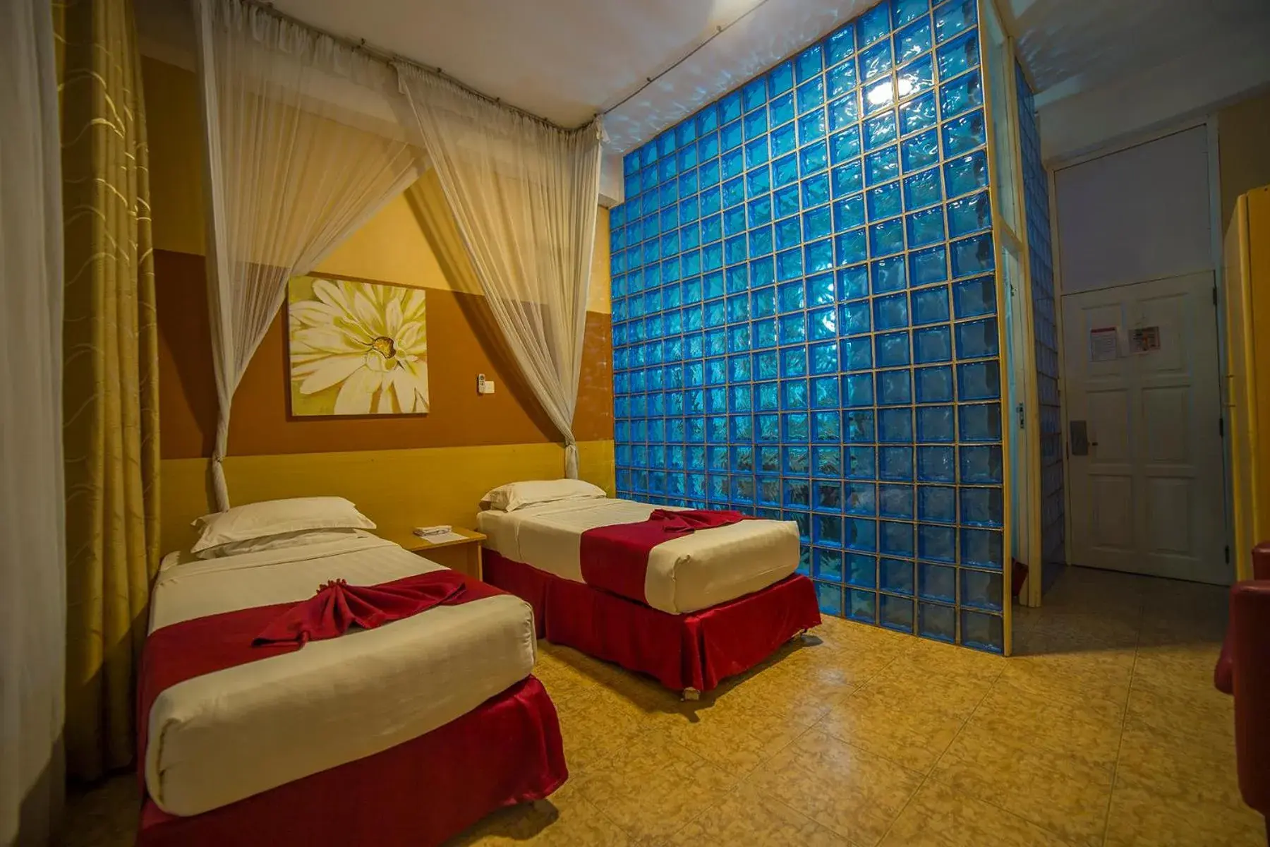 Twin Room in Eureka Place Hotel Kampala Twin Room in Eureka Place Hotel Kampala