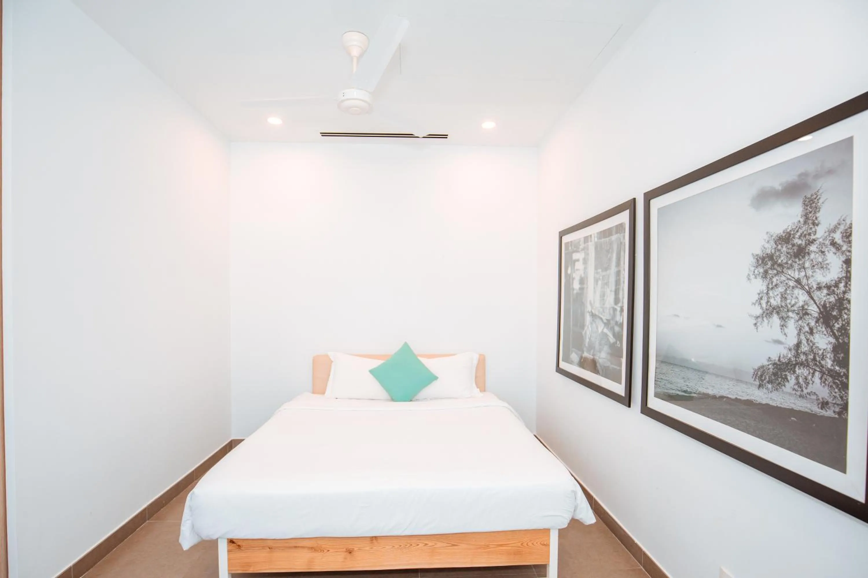 Bed in Beachfront 4 Bedrooms private pool villa Sanctuary Ho Tram resort