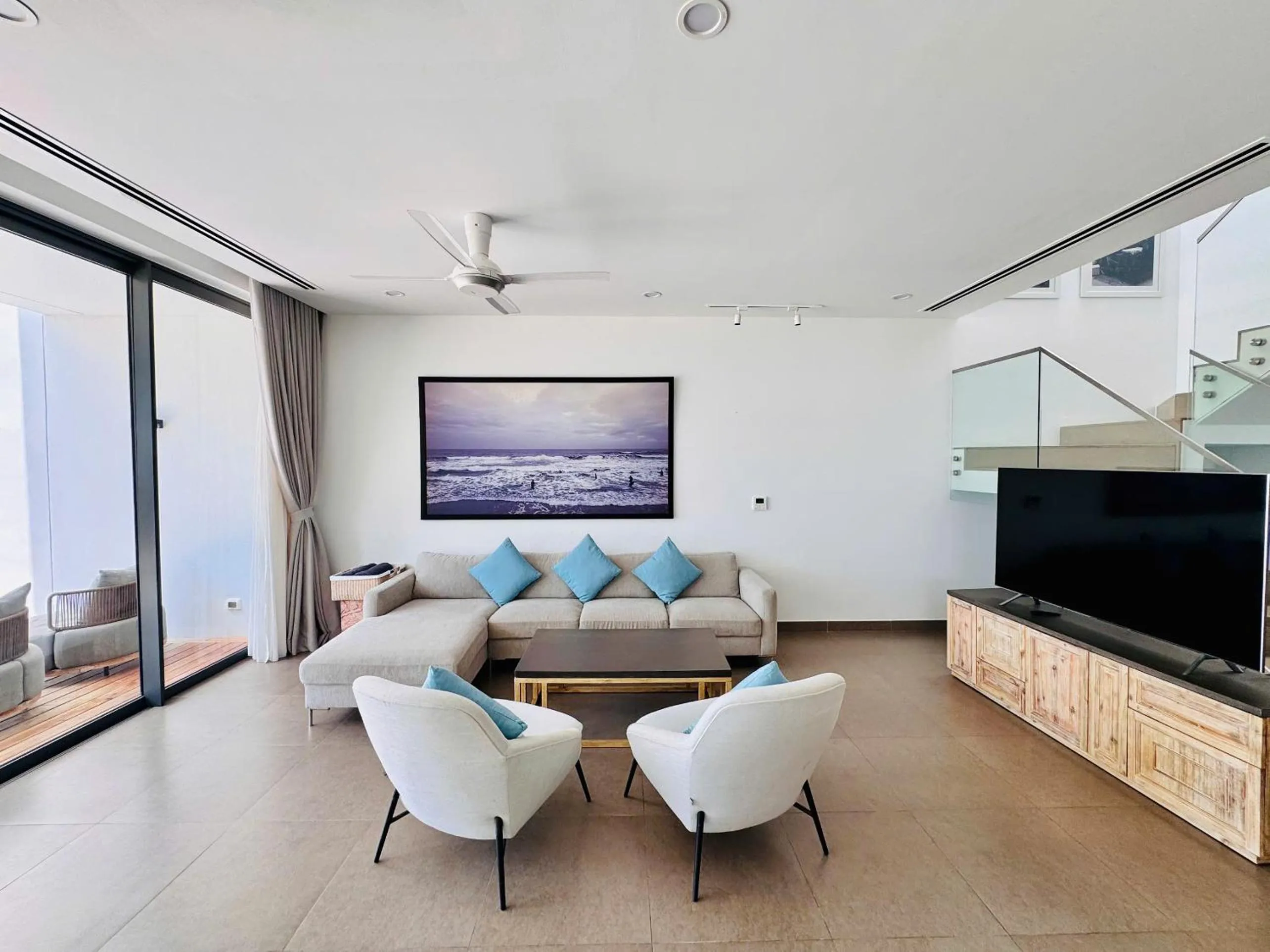 Beachfront 4 Bedrooms private pool villa Sanctuary Ho Tram resort