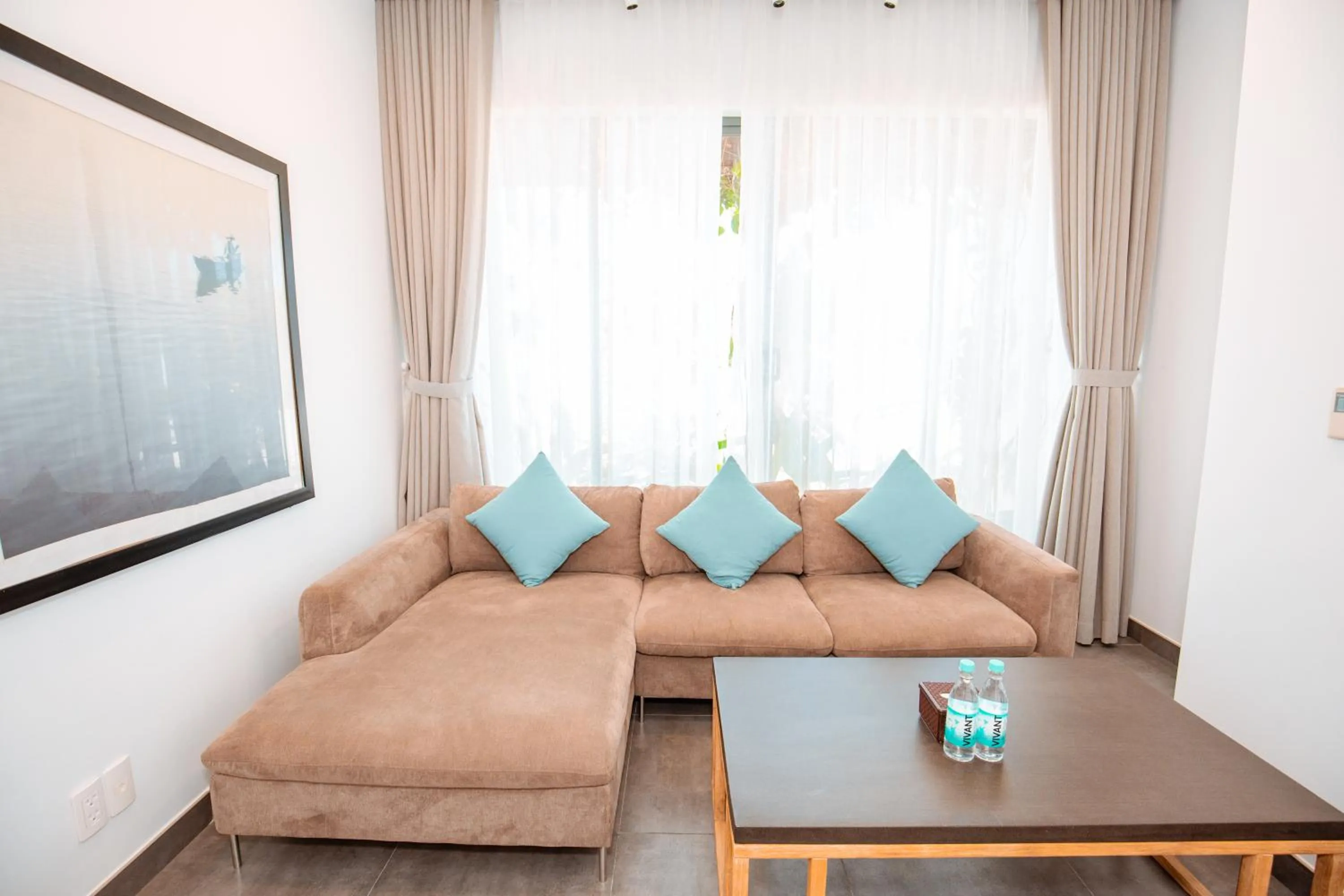 Beachfront 4 Bedrooms private pool villa Sanctuary Ho Tram resort