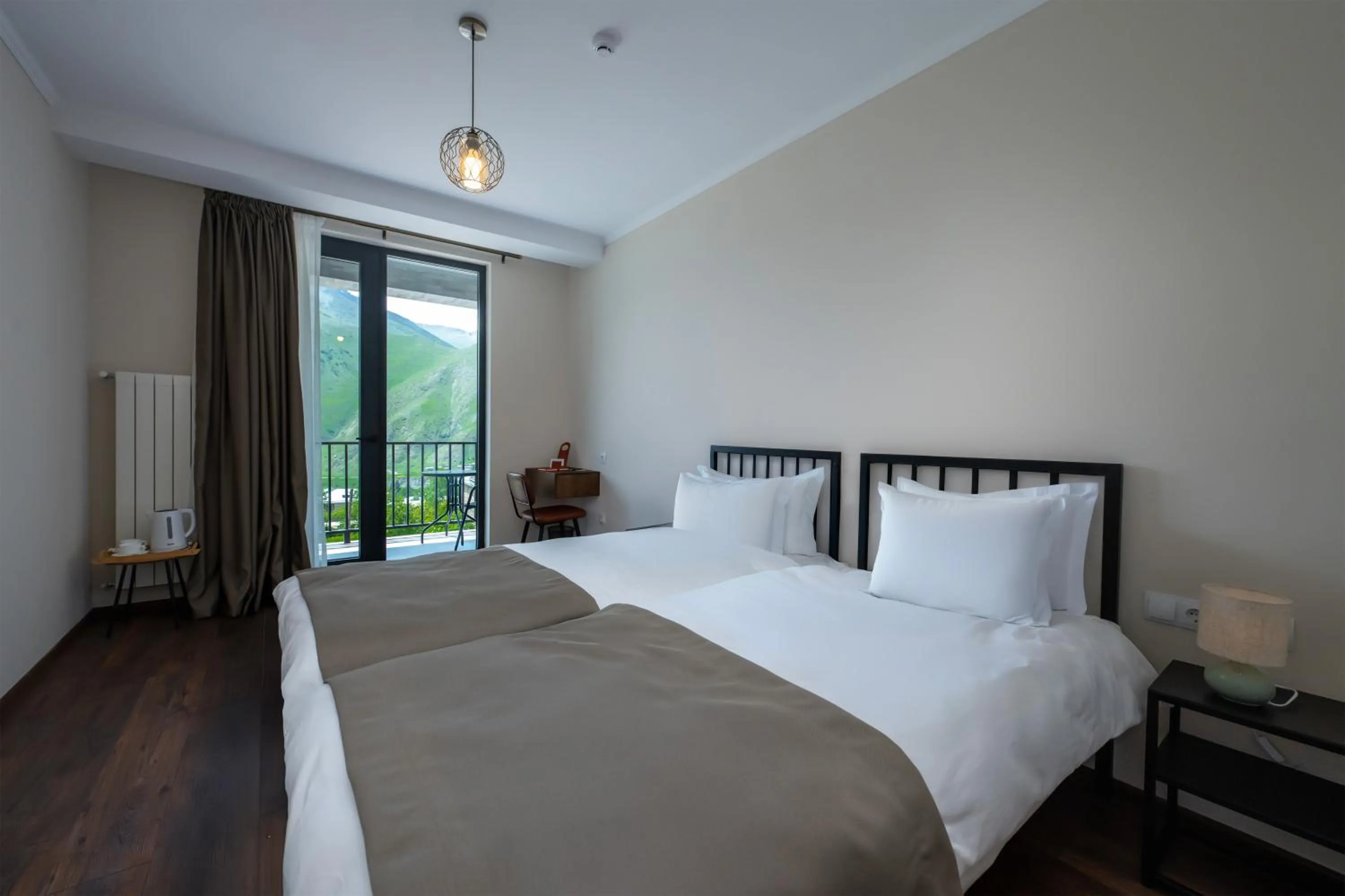 Bed in Residence Kazbegi