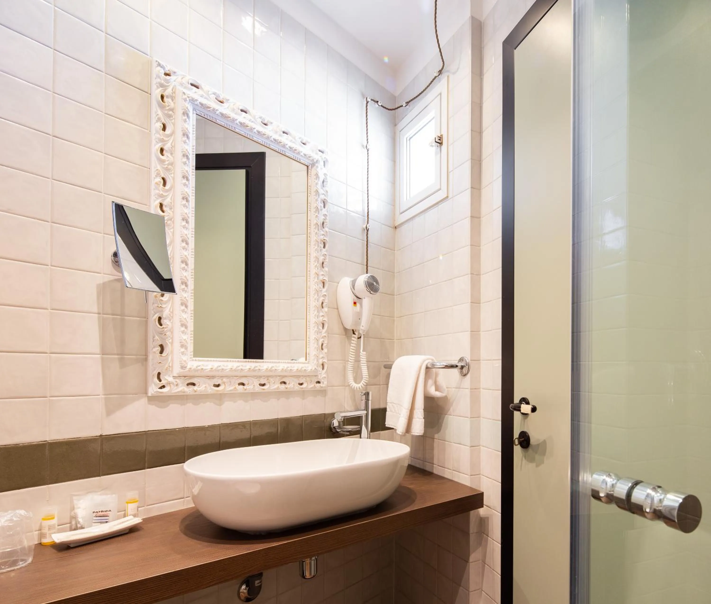 Bathroom in Best Western Maison B Hotel