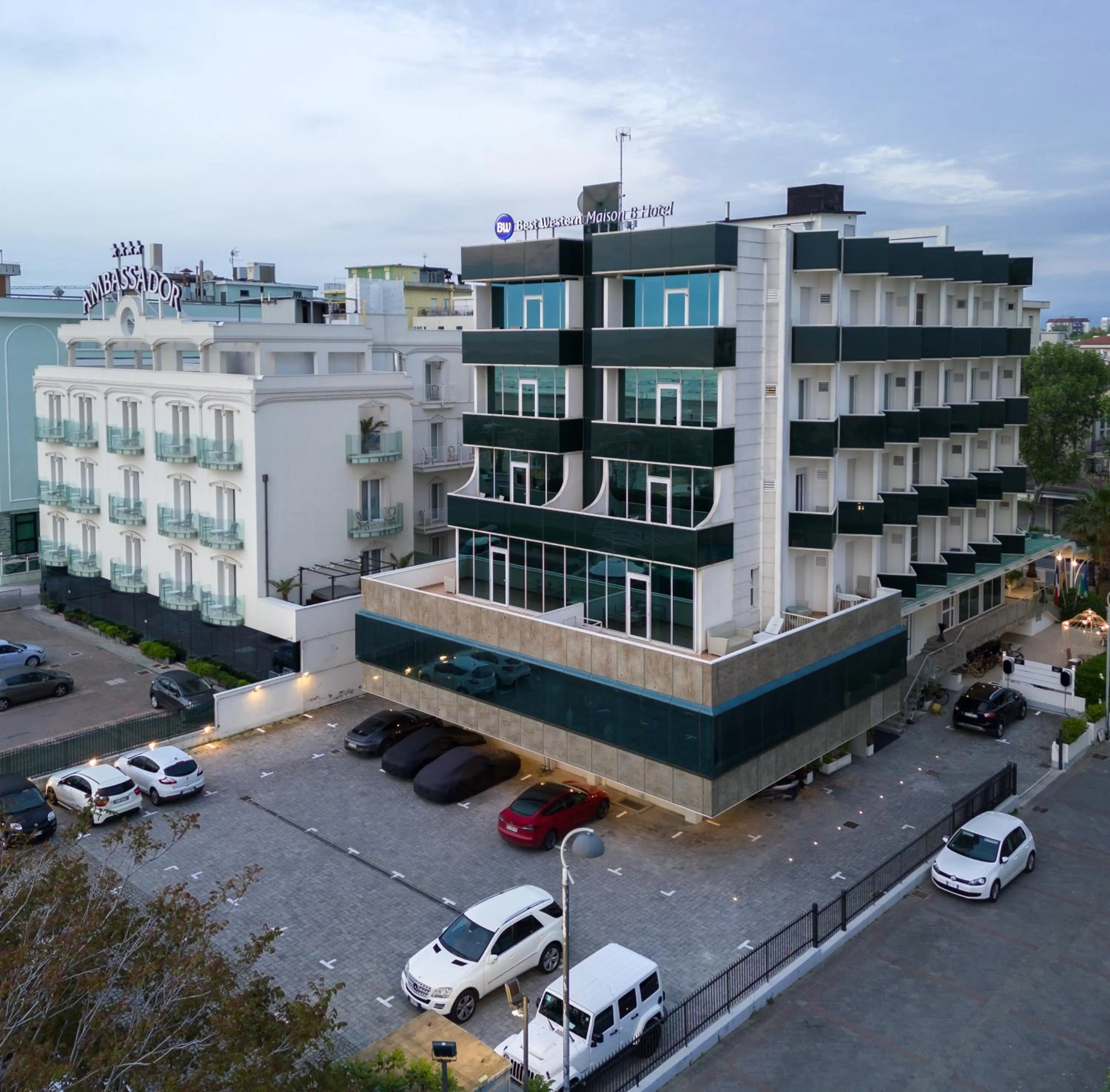 Best Western Maison B Hotel