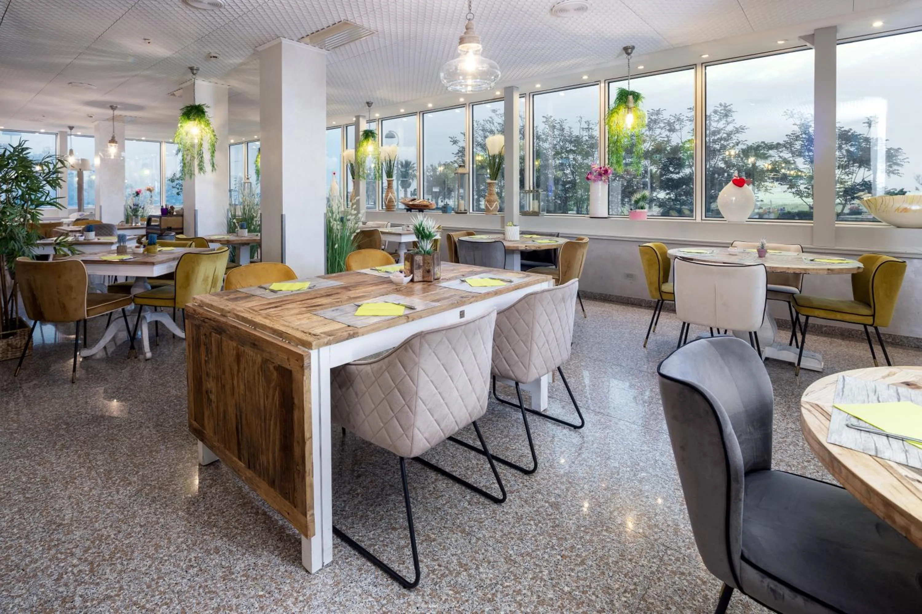 Best Western Maison B Hotel