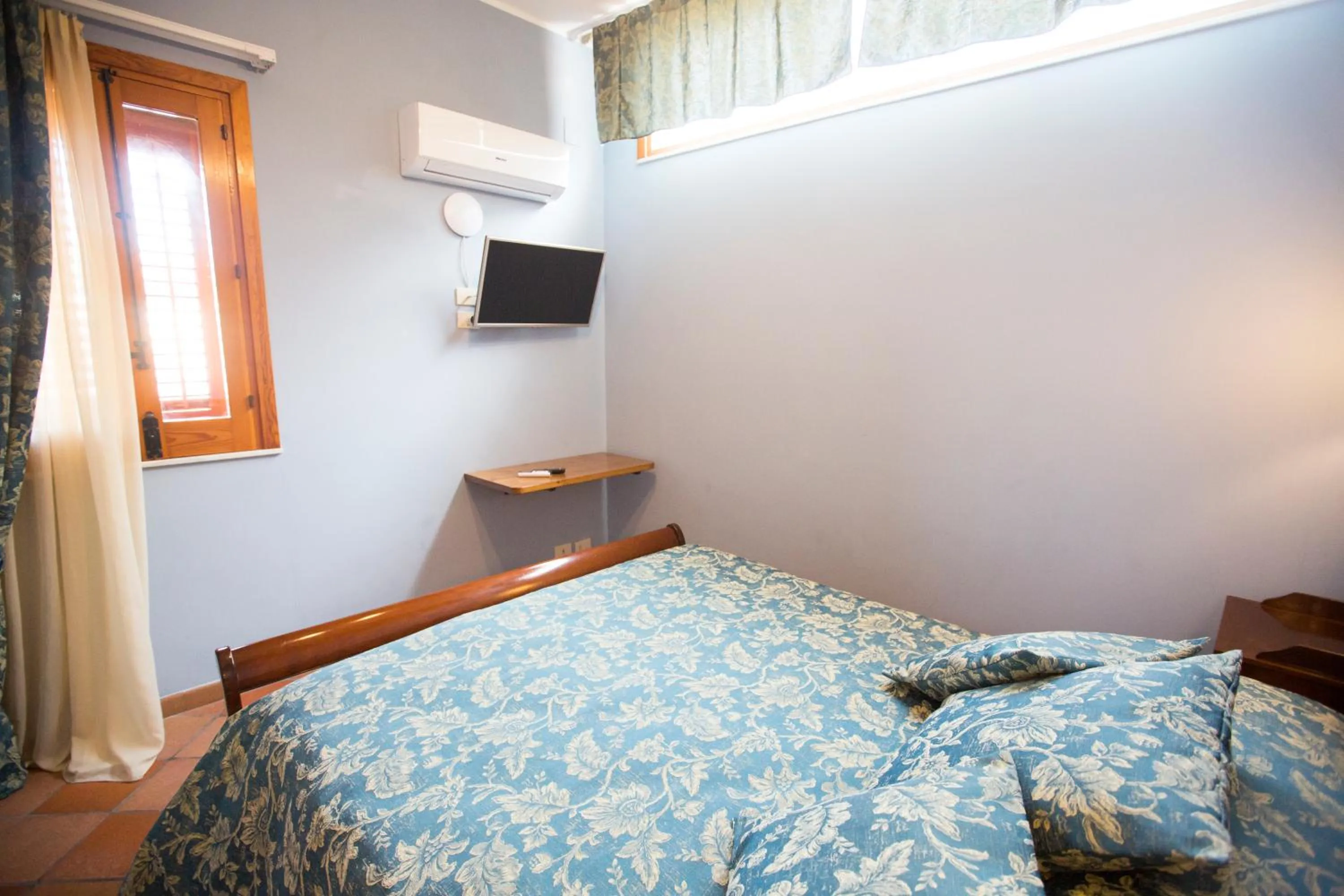 Photo of the whole room, Bed in Palazzo Raho