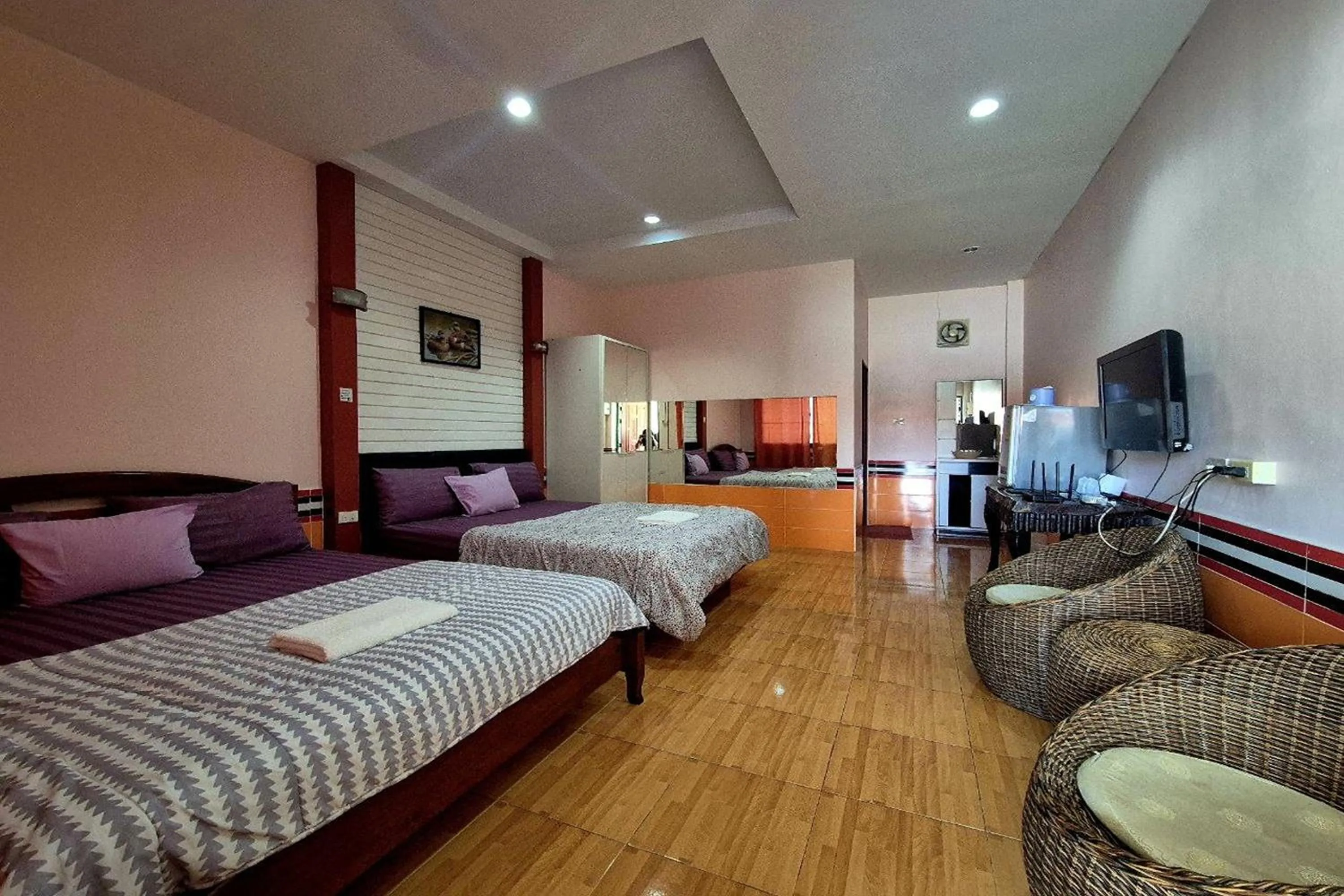 Bed in KhiangLe Resort 1