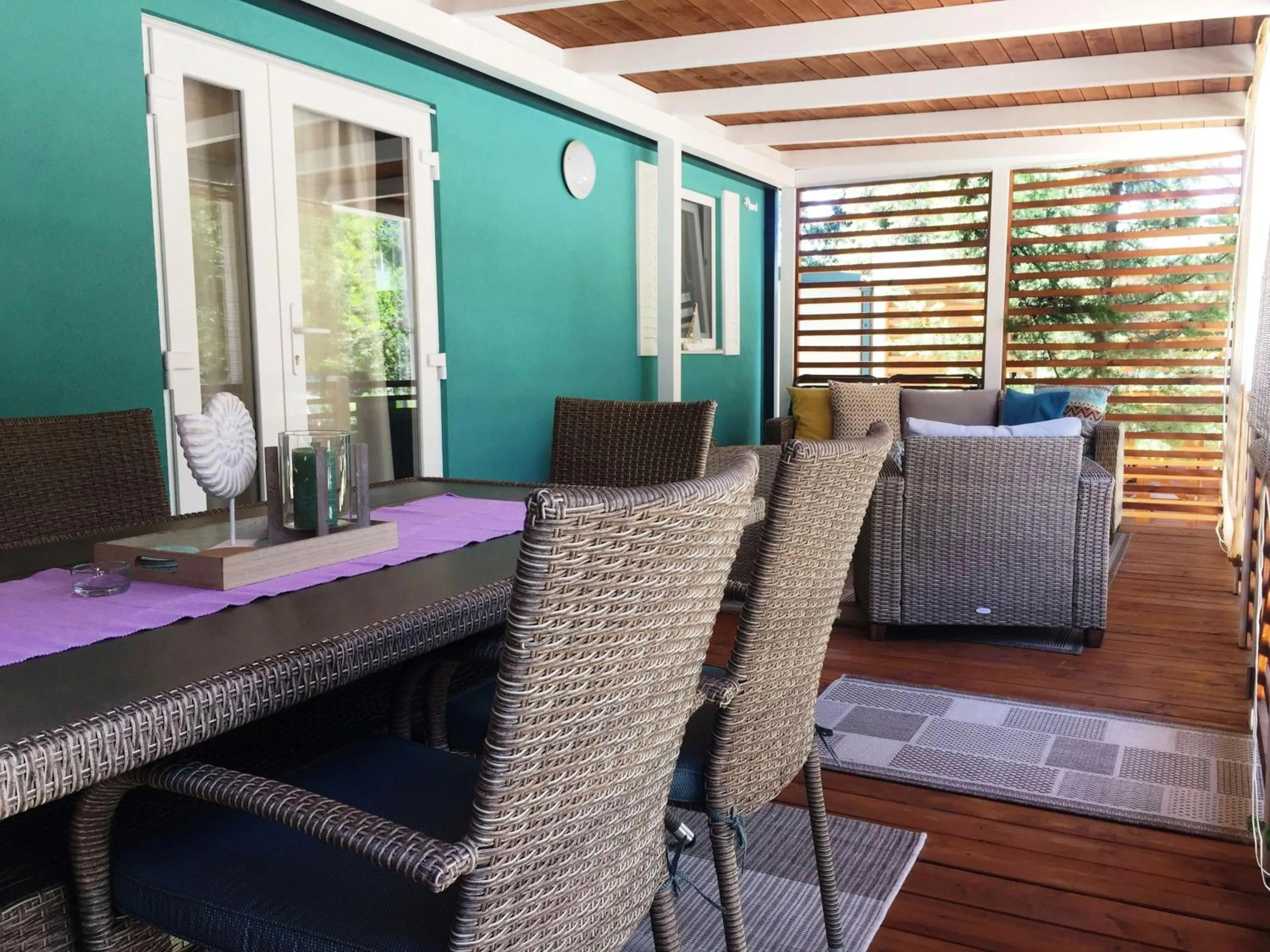 Balcony/Terrace in Sunny Home Soline