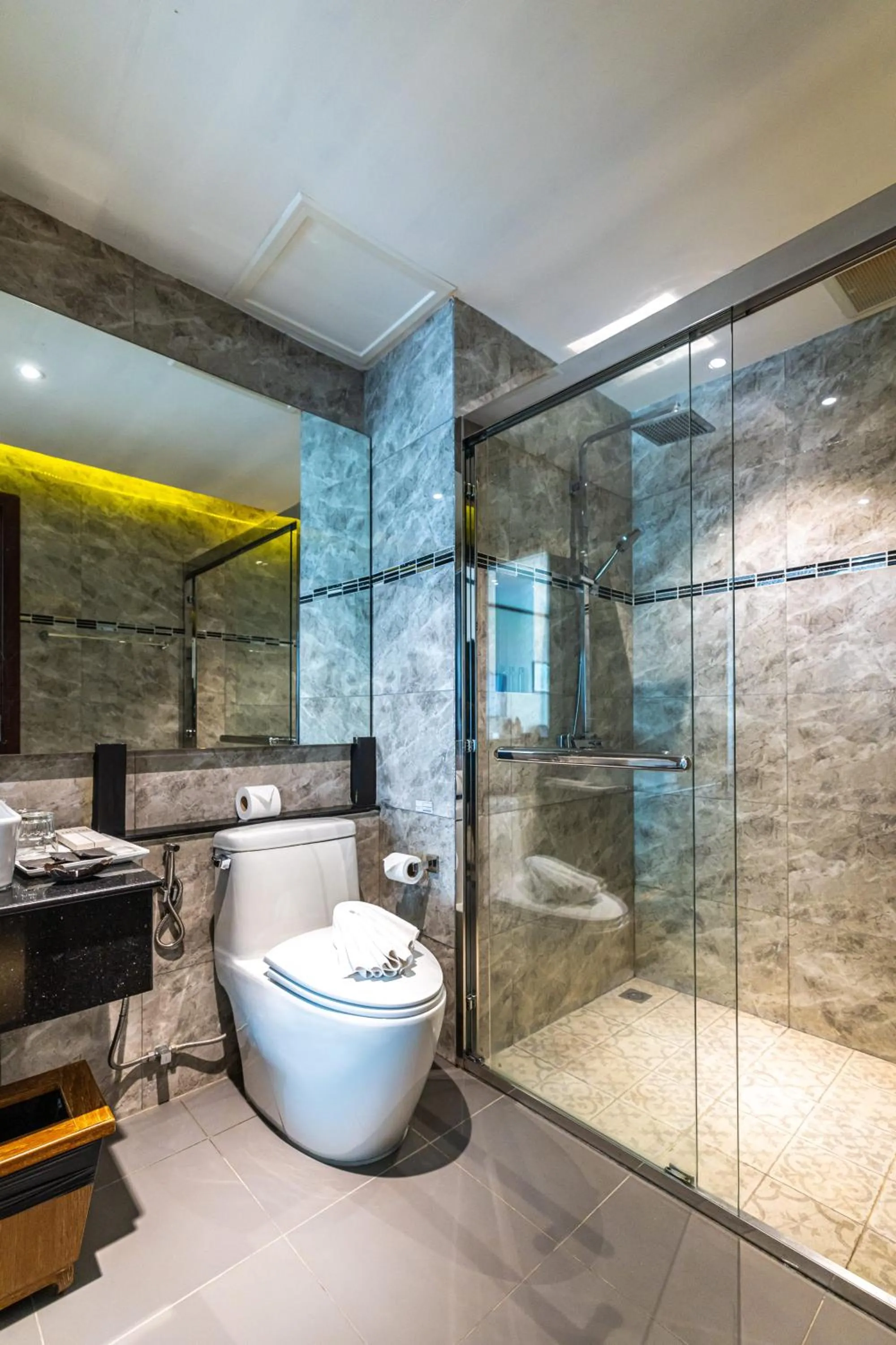 Shower in BJ & Radisson Sea View Hotel