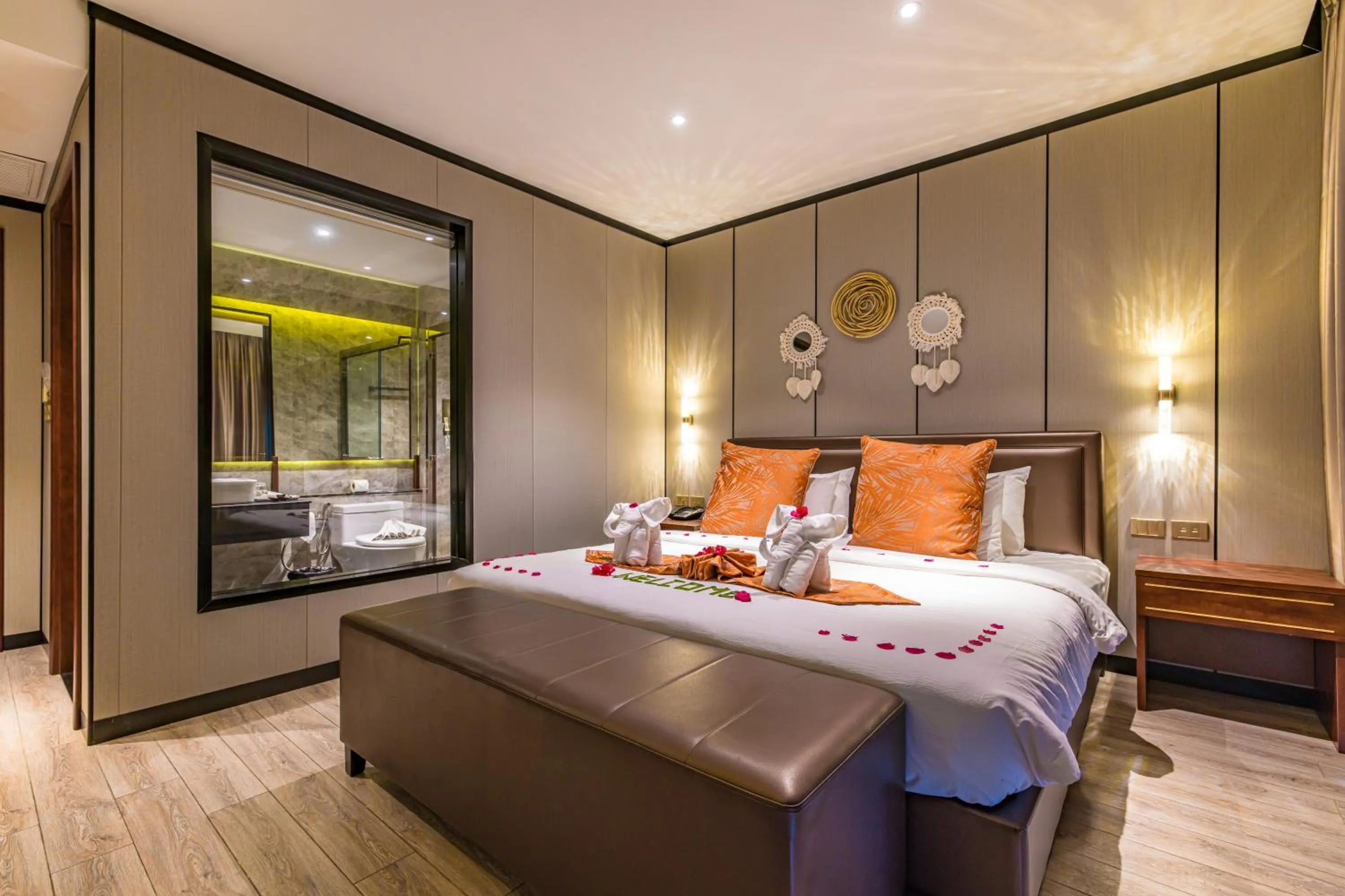 Bed in BJ & Radisson Sea View Hotel