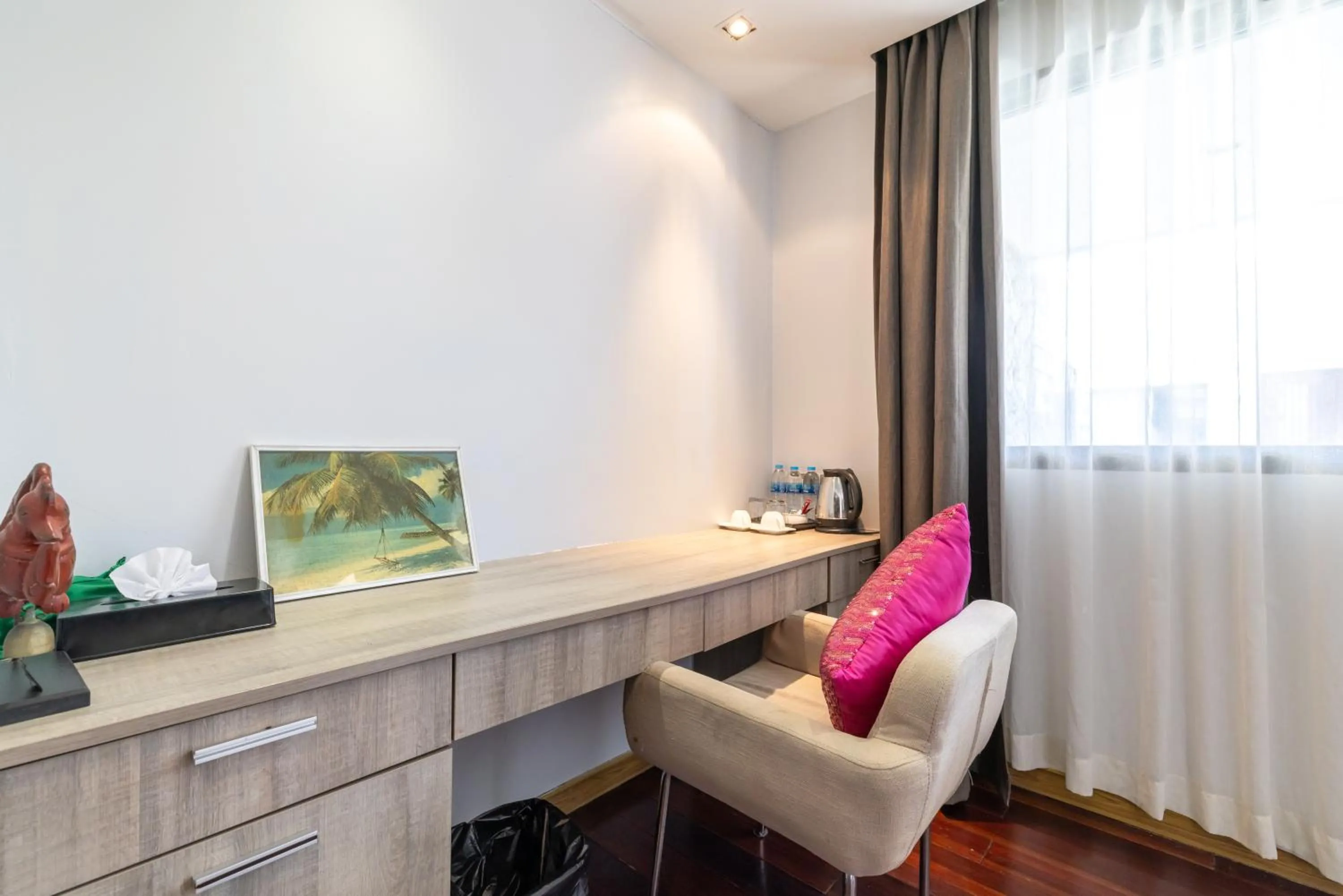 Dining area in Phuket Moonlit Bay Seaview Resort & Spa