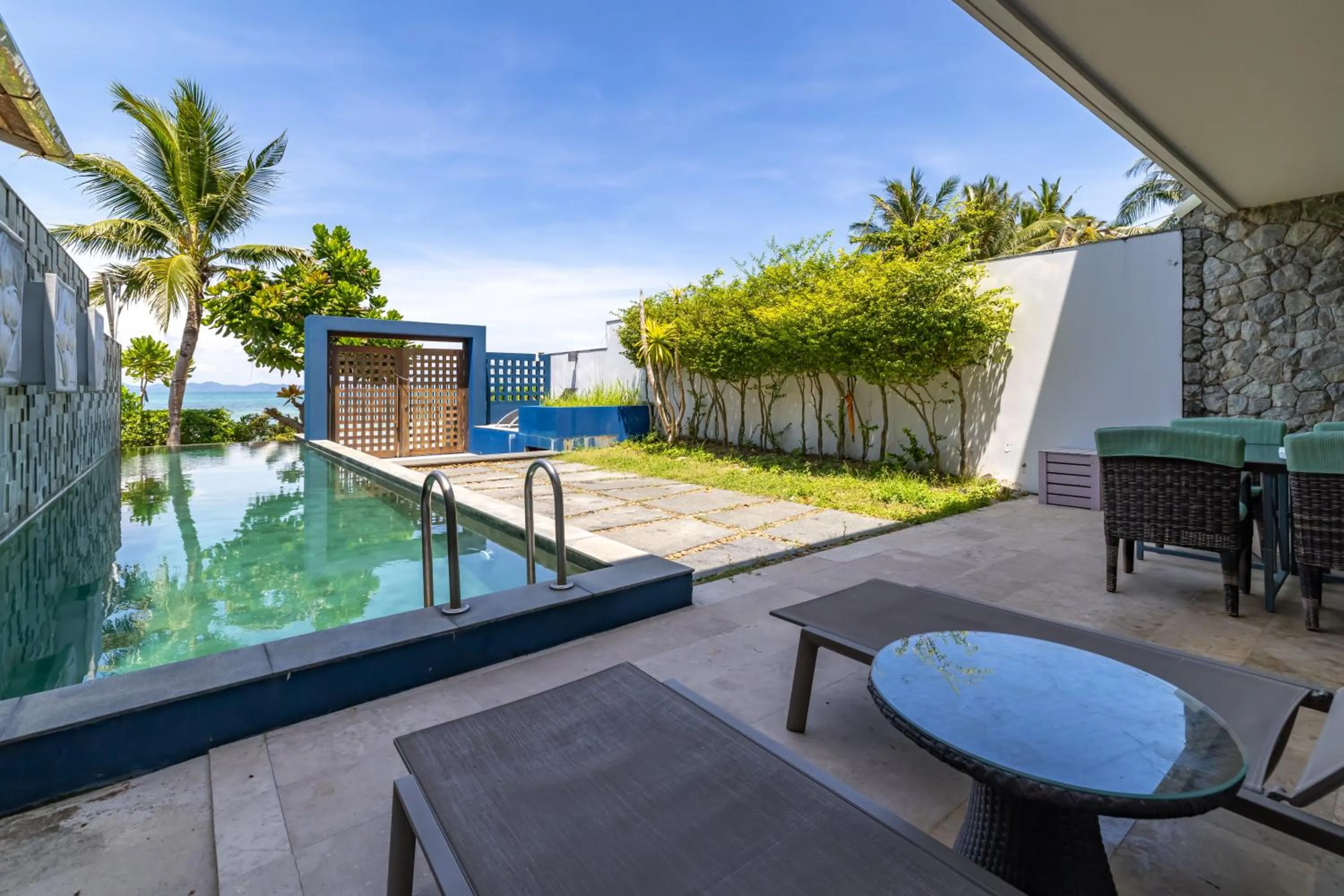 Day in Phuket Moonlit Bay Seaview Resort & Spa