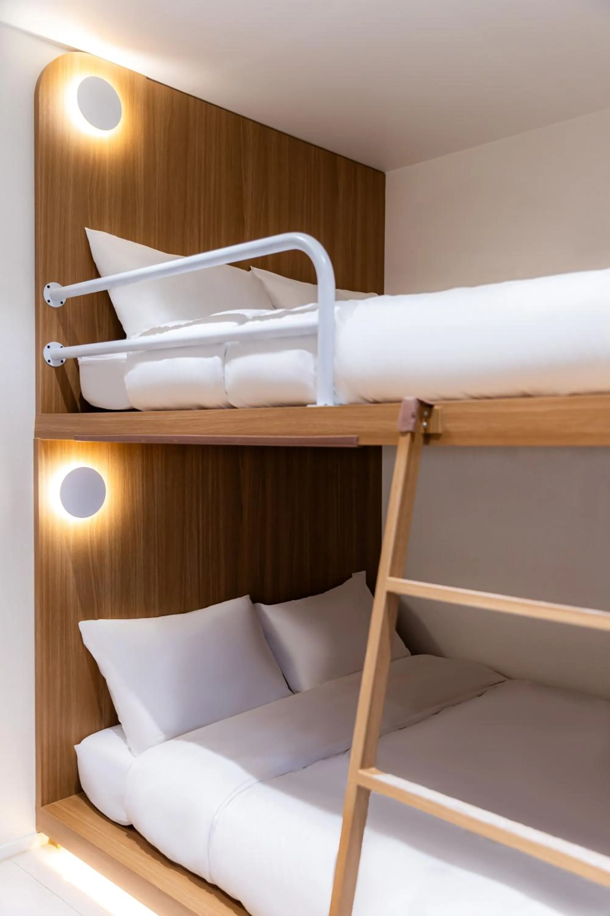 Bed in Slowon Hongdae