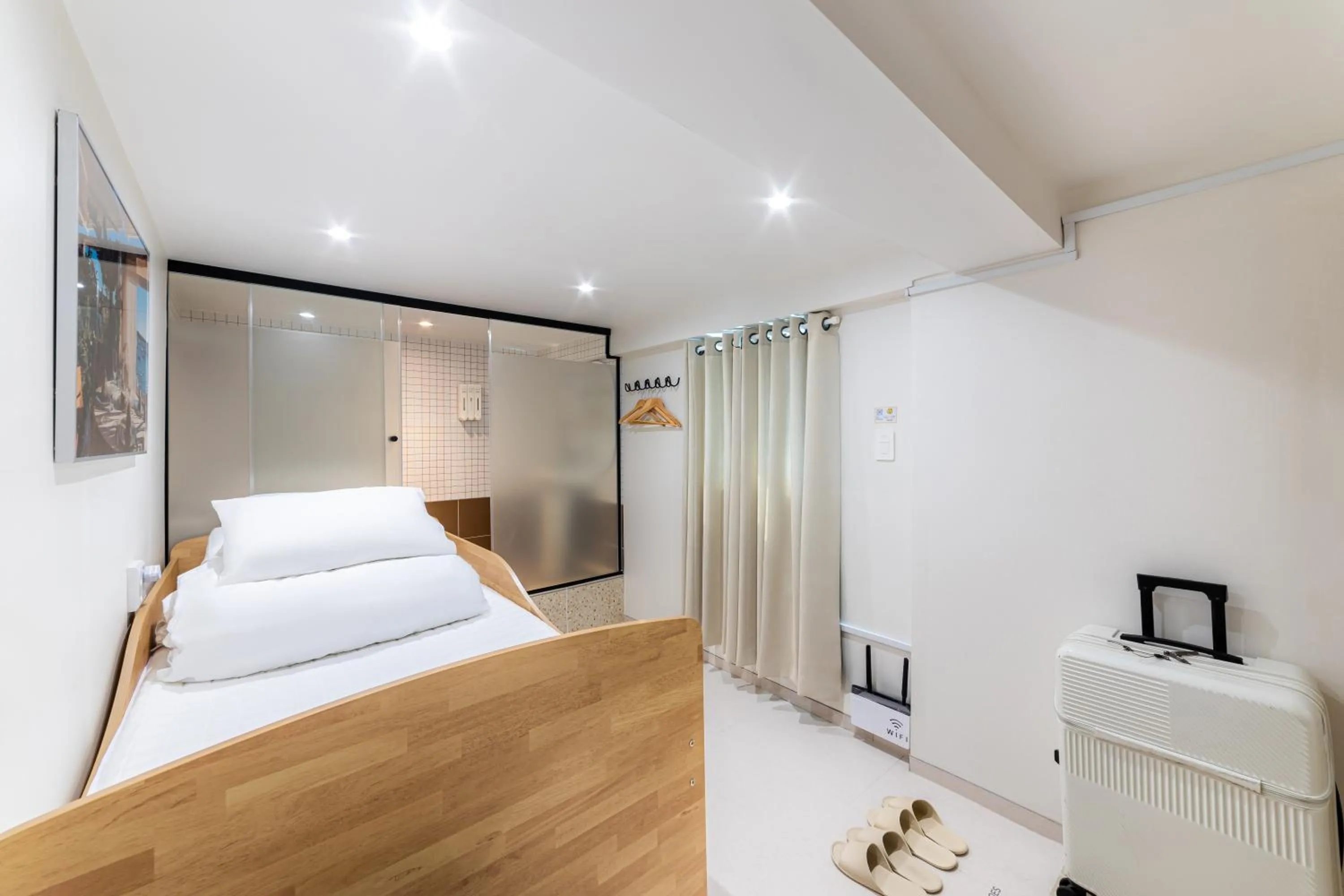 Bed in Slowon Hongdae