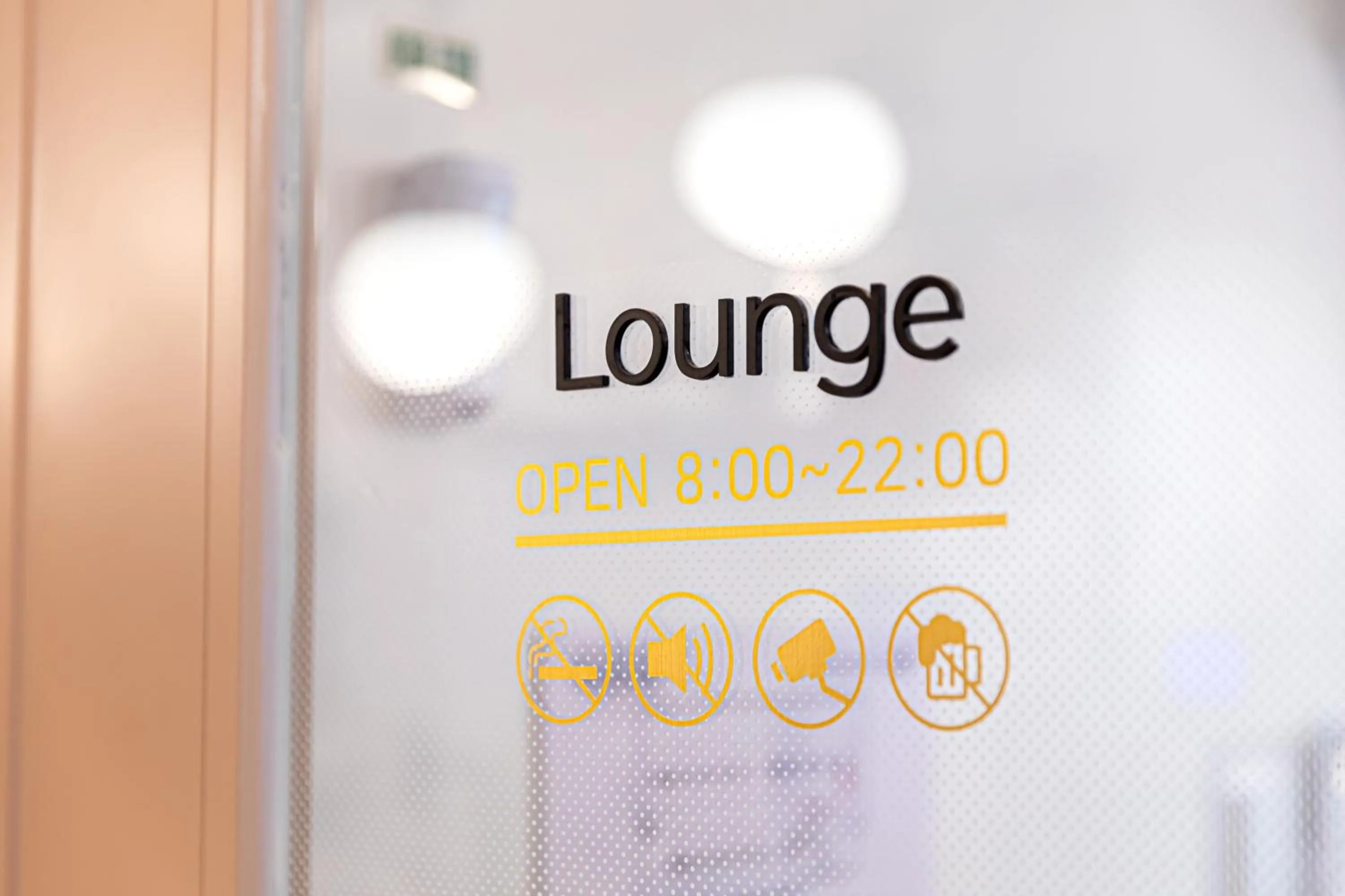 Communal lounge/ TV room in Slowon Hongdae