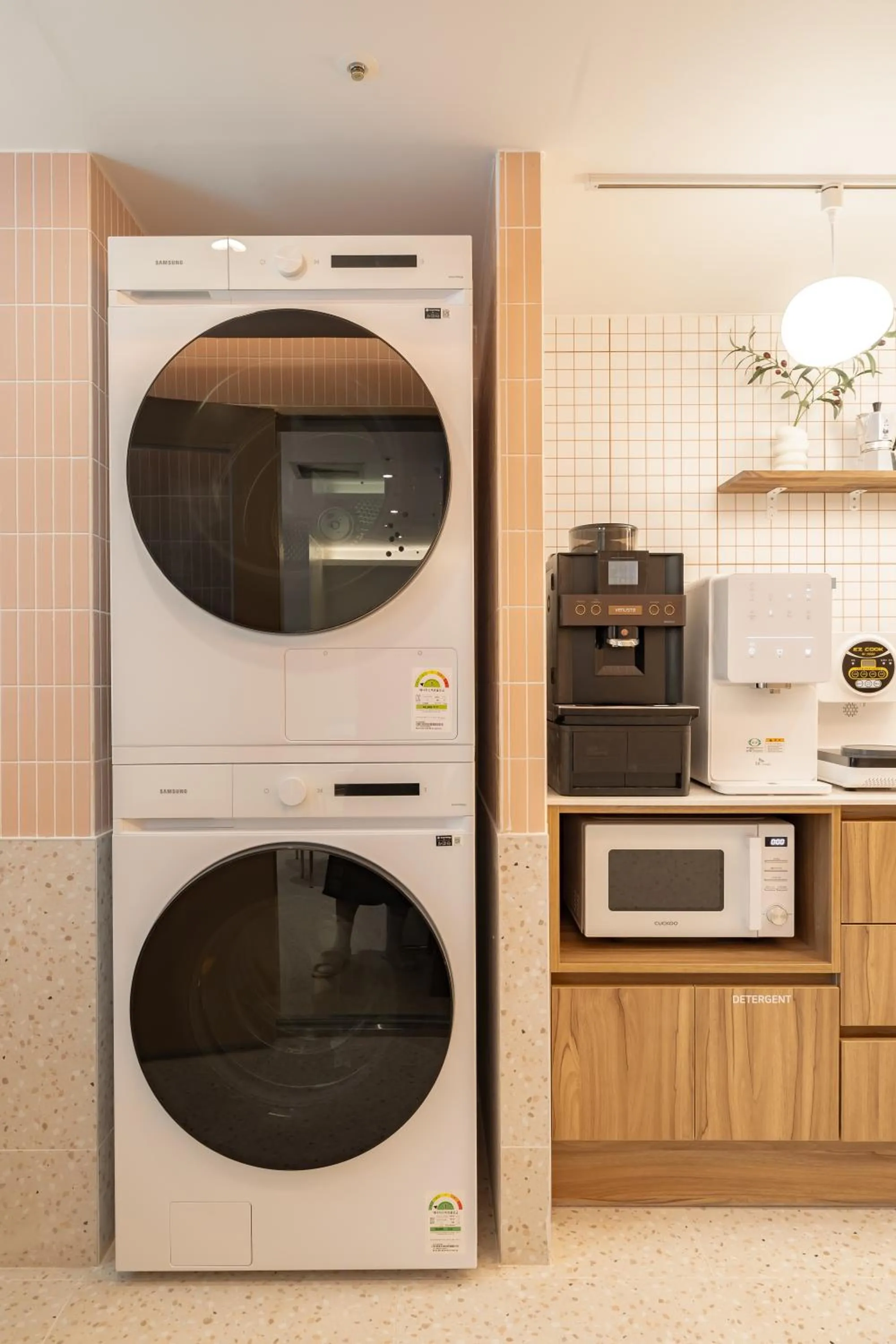 Kitchen or kitchenette in Slowon Hongdae