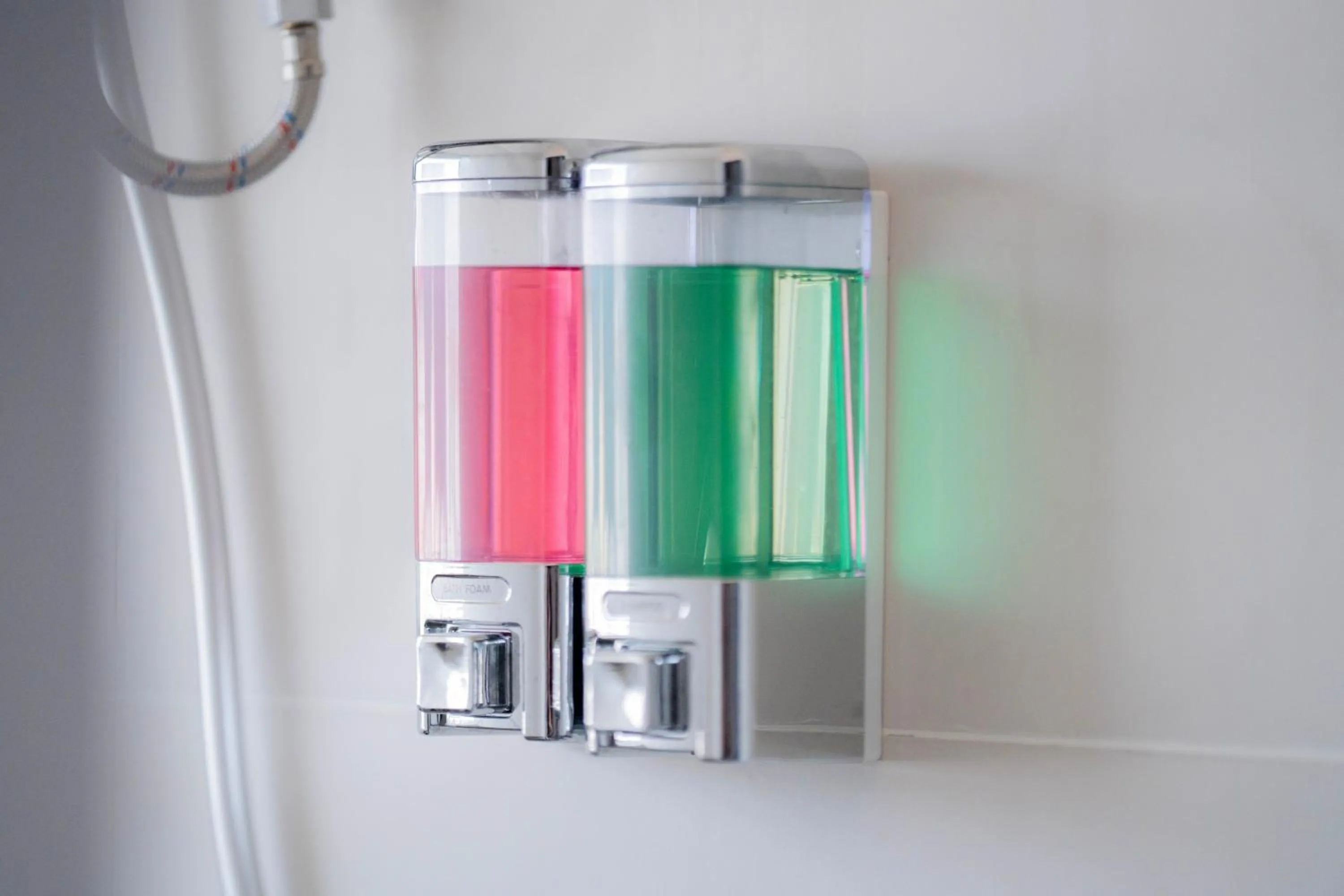 Shower in Bona Hotel