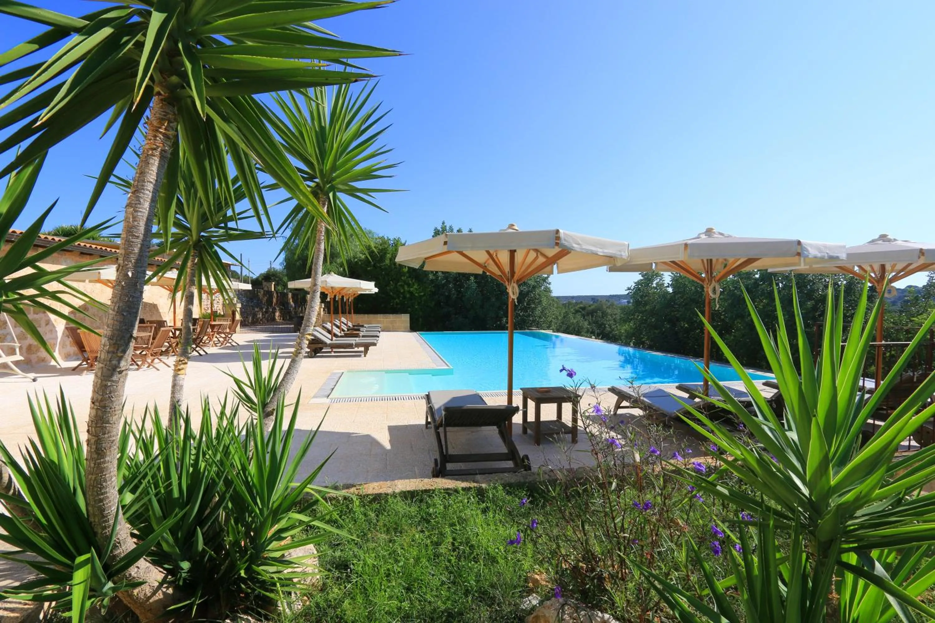 Pool view in Antica Masseria Pescu