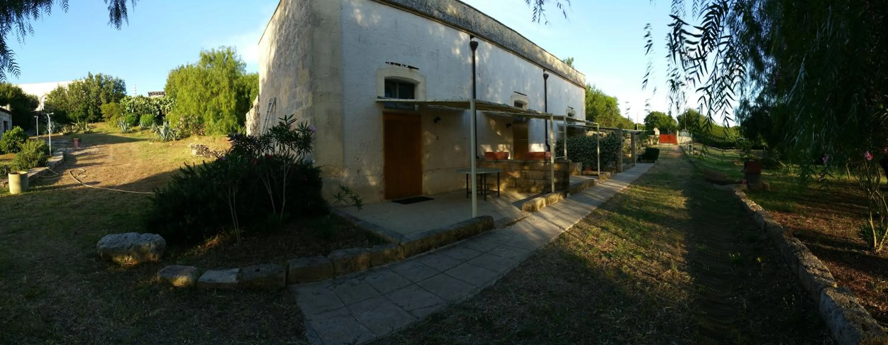 Patio in Antica Masseria Pescu