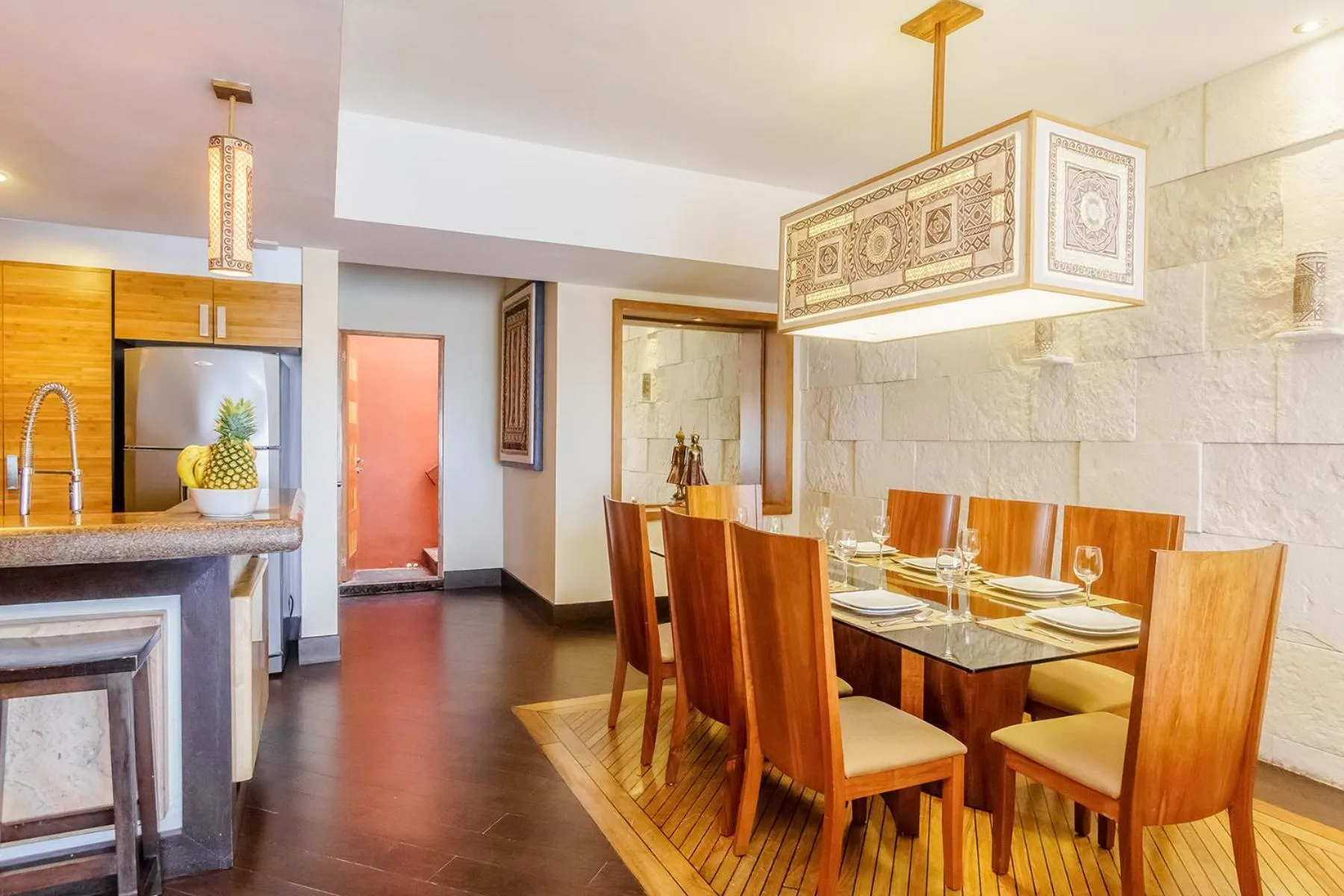 Kitchen or kitchenette in Aldea Thai by Stella Rentals