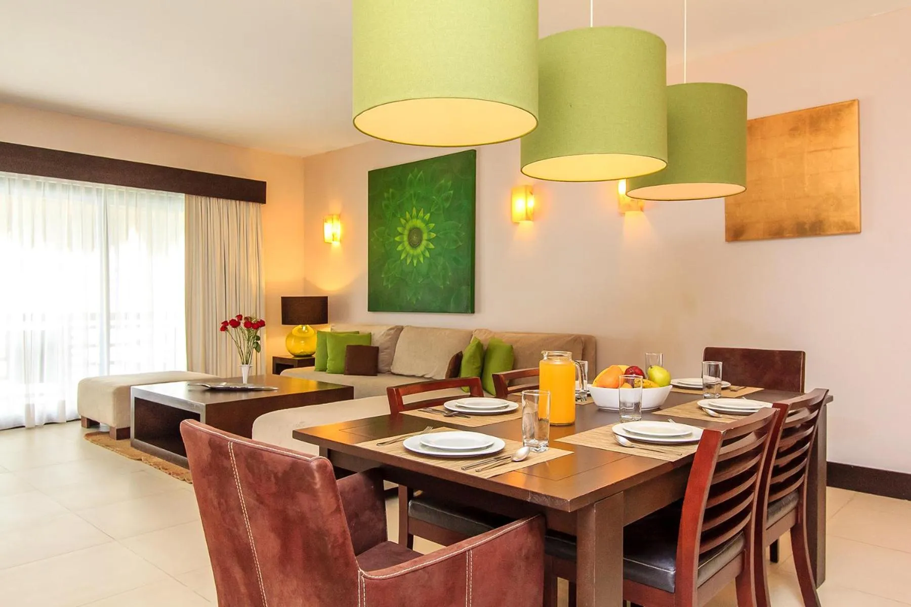 Dining area in Aldea Thai by Stella Rentals