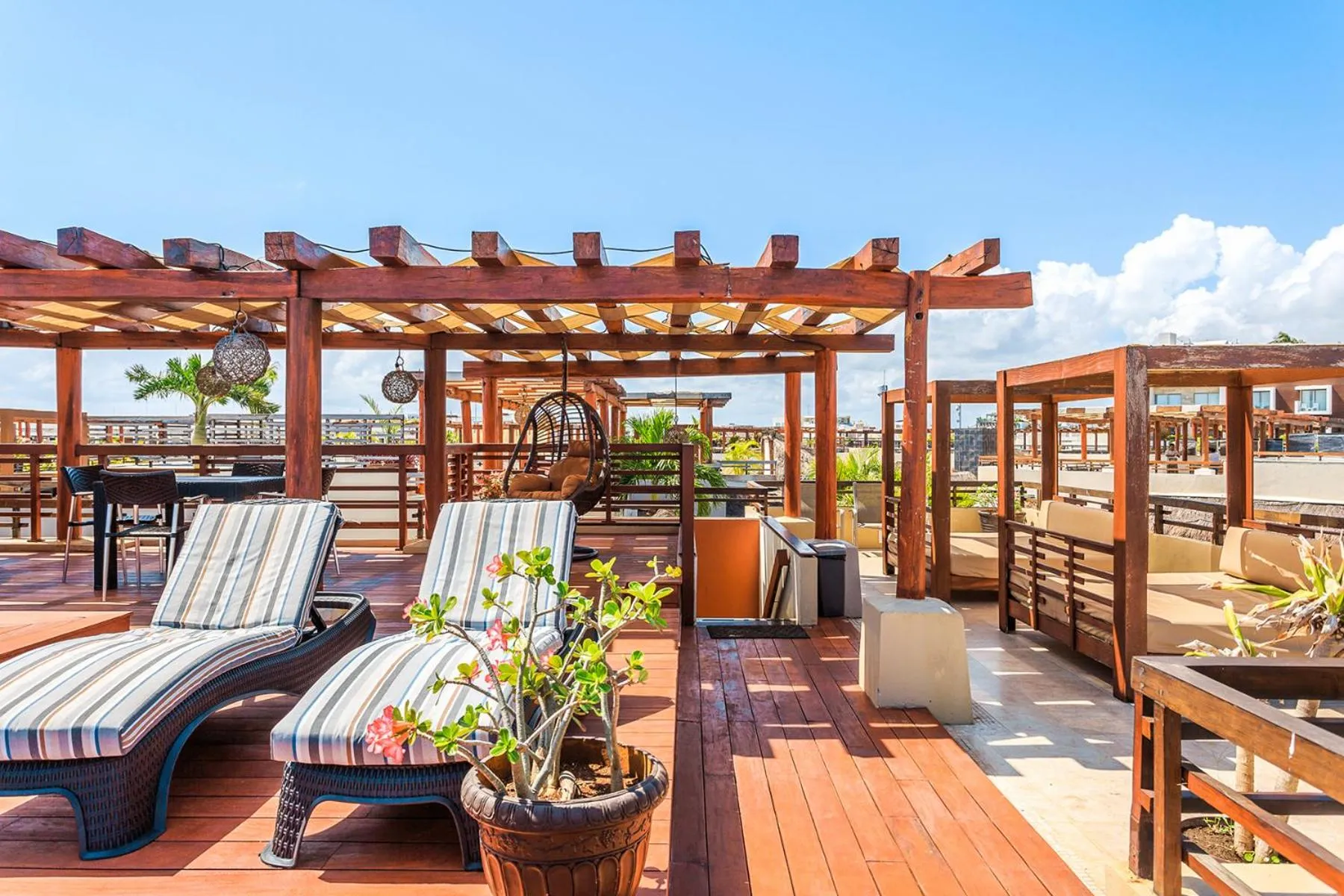 Patio in Aldea Thai by Stella Rentals