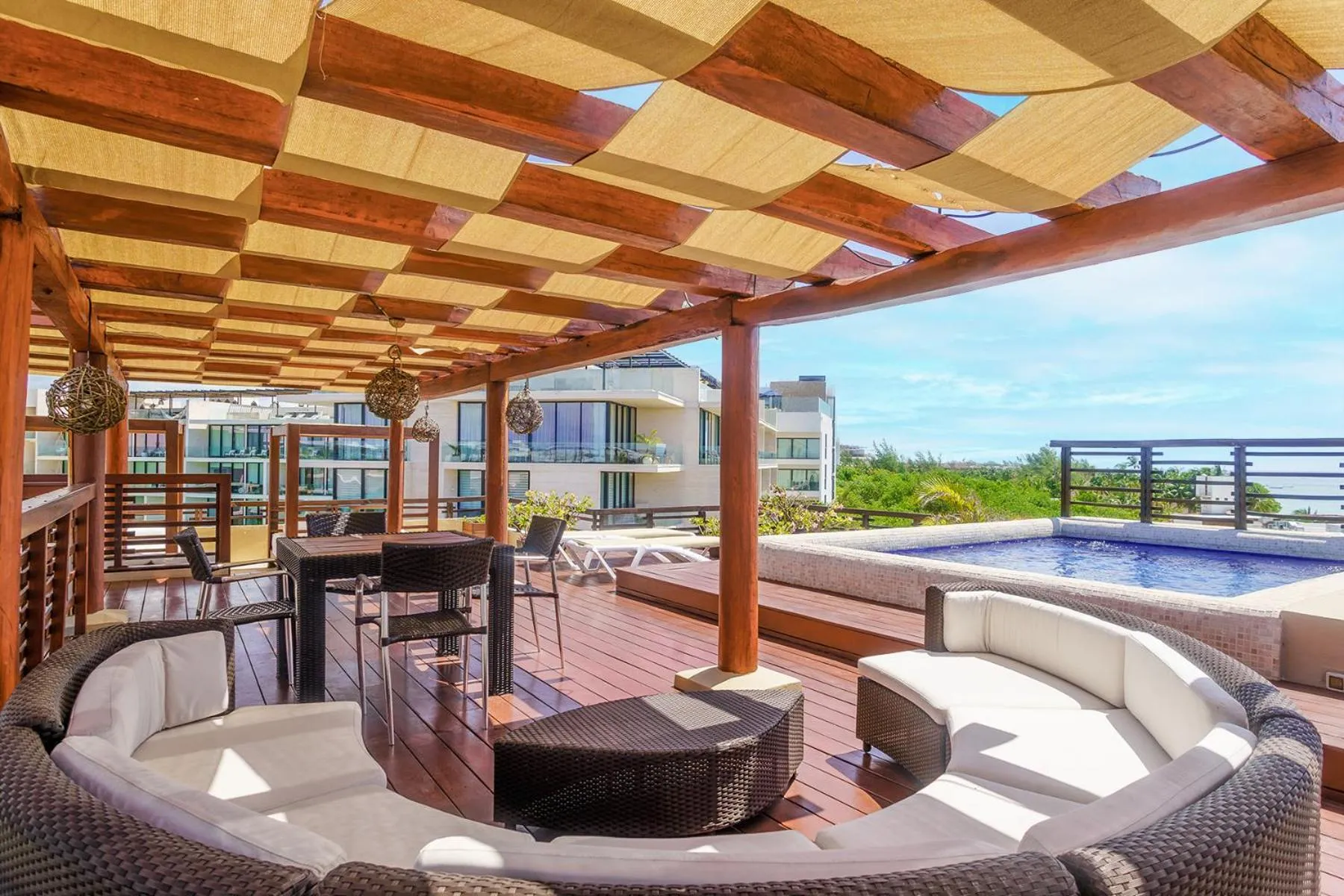 Patio in Aldea Thai by Stella Rentals