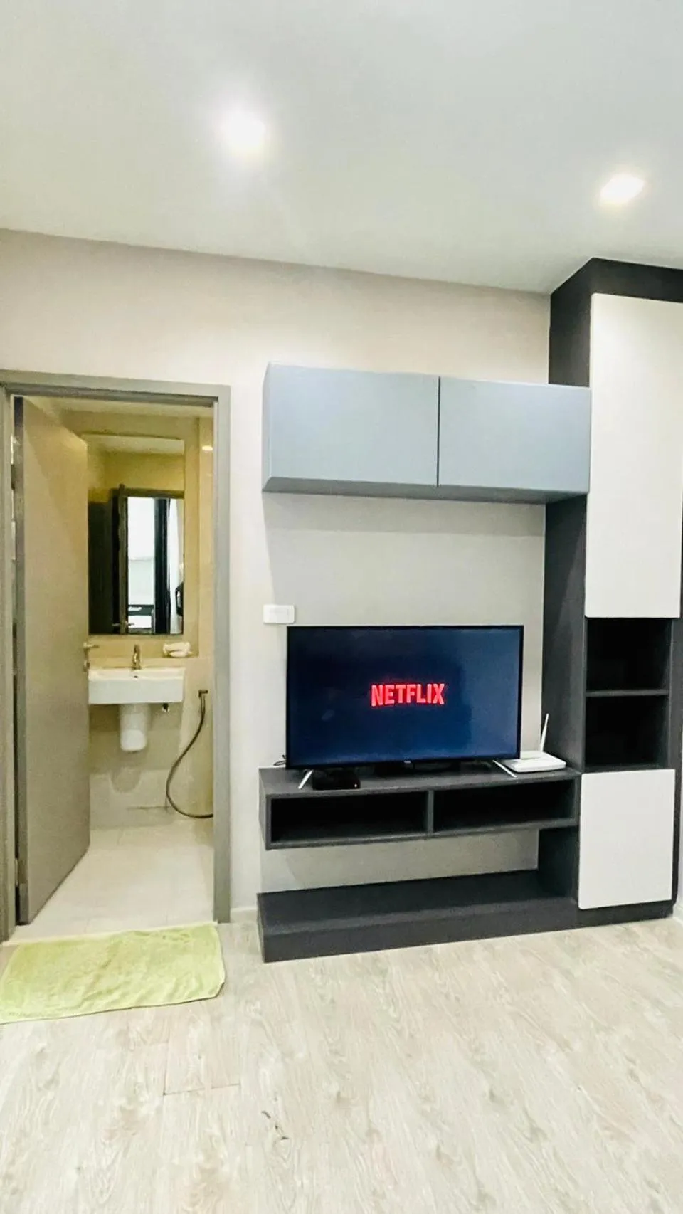 The base central pattaya condo