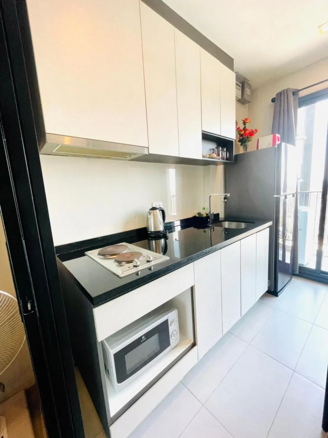 The base central pattaya condo