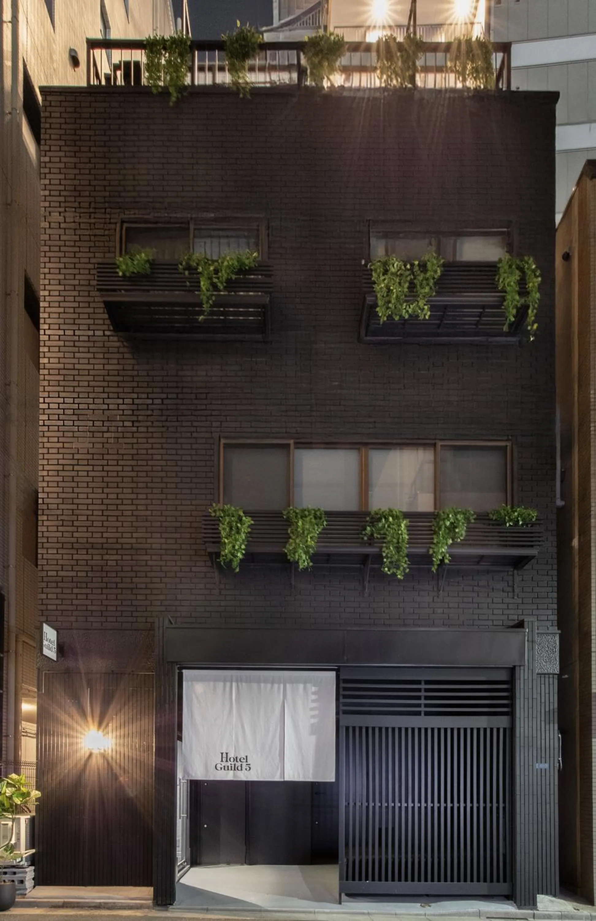 Property building in Hotel Guild 5