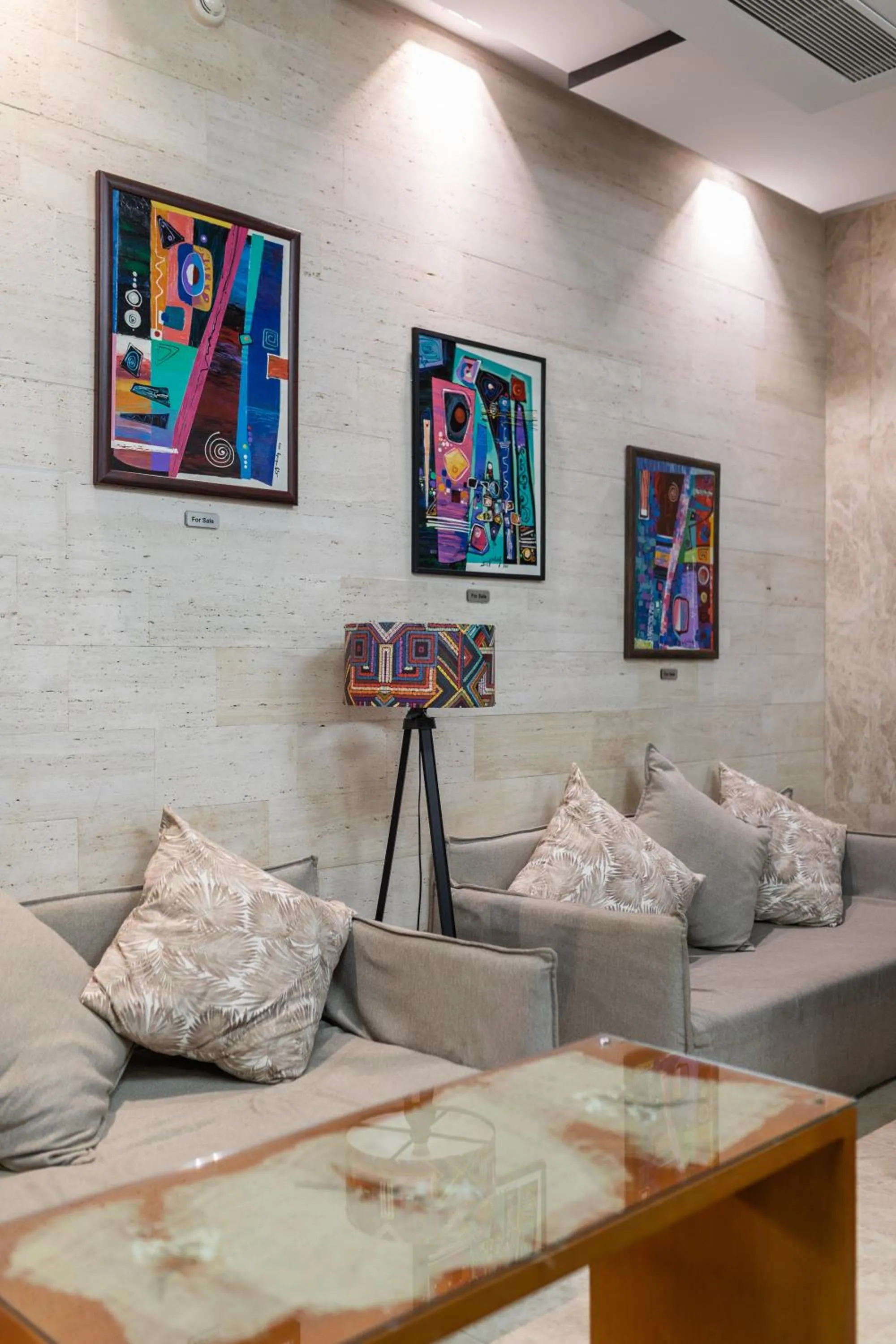 Lounge or bar in Iveria Inn Hotel